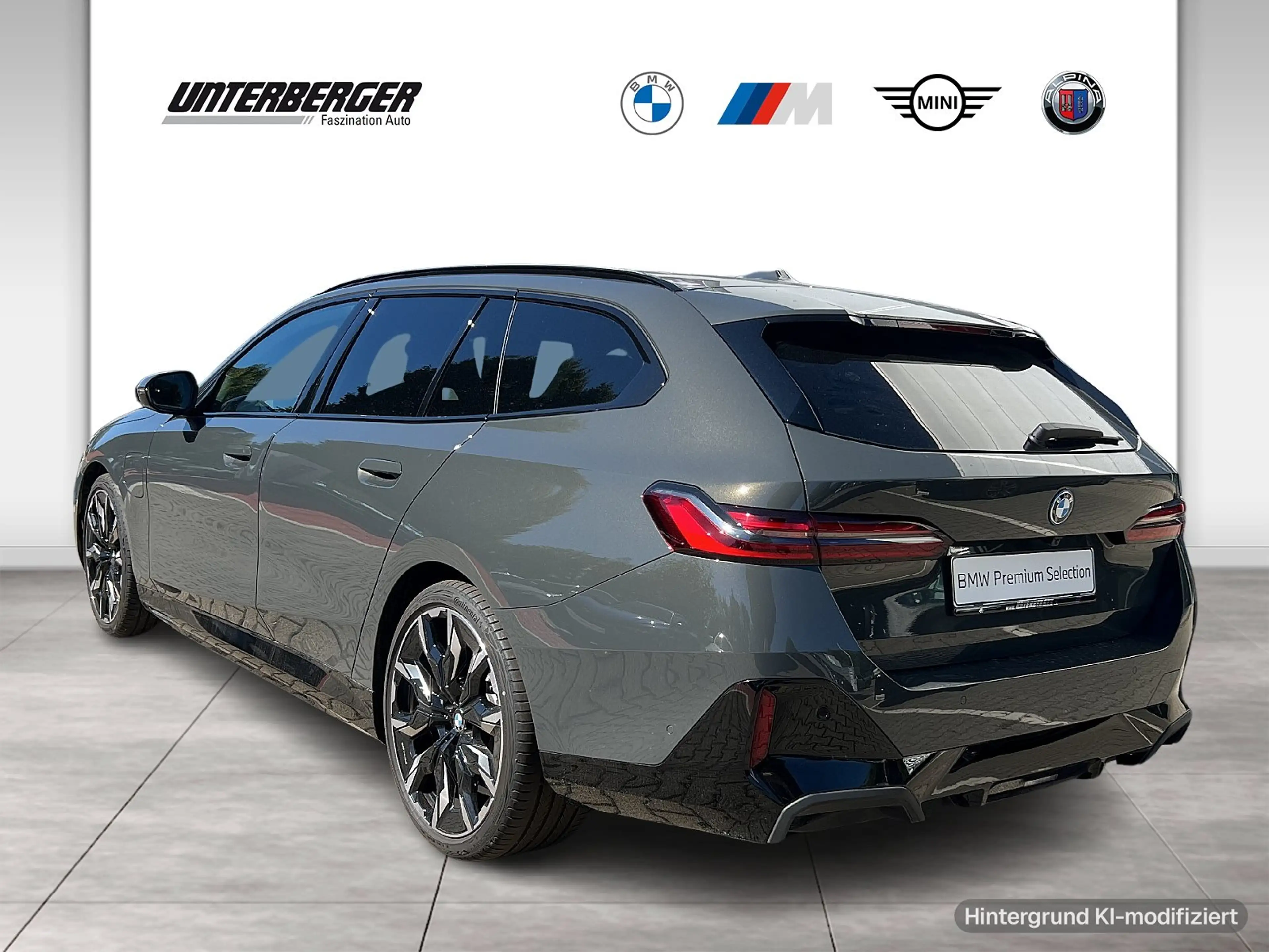 BMW 550 e xDrive Touring — photo 4