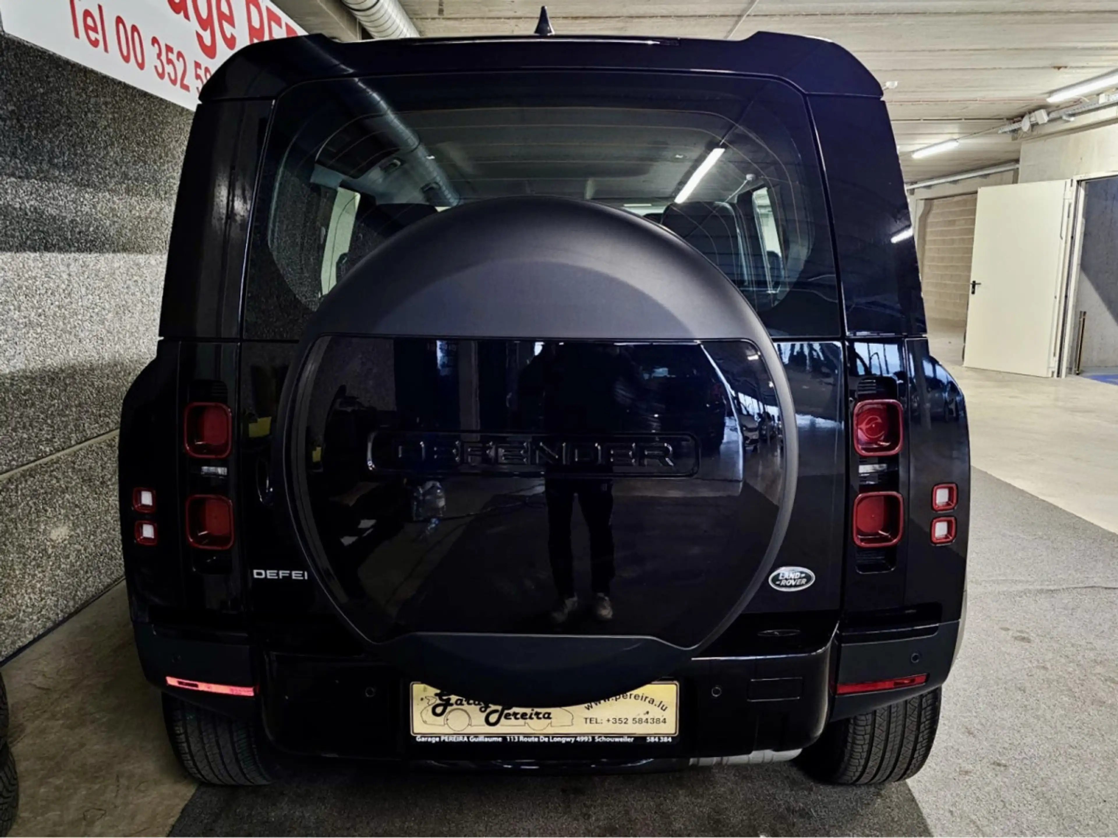 Land Rover Defender 110 D200 S 7 SITZE CUIR NAVI — photo 4
