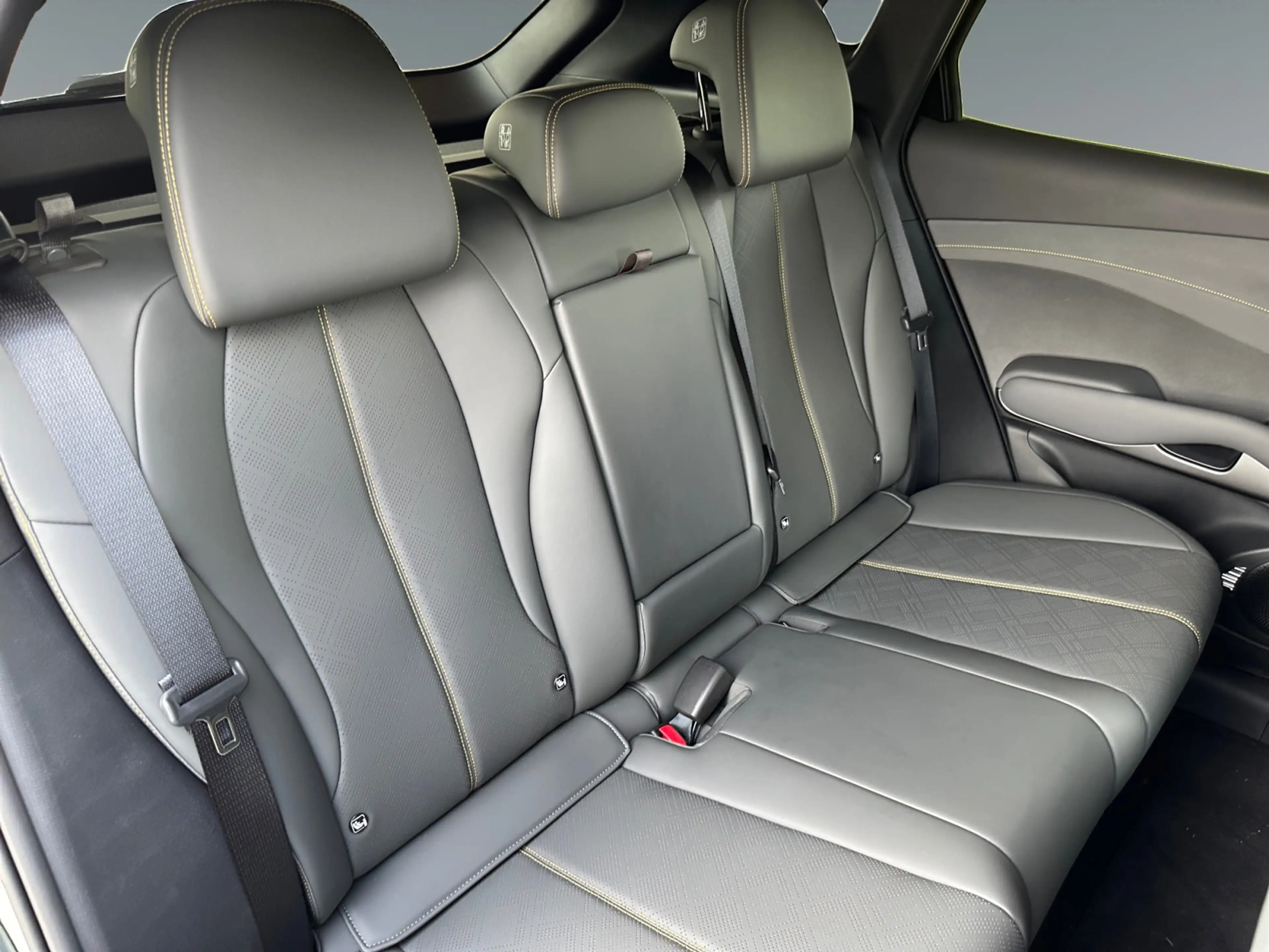 BYD Atto 3 EVO Excellence AWD — photo 14
