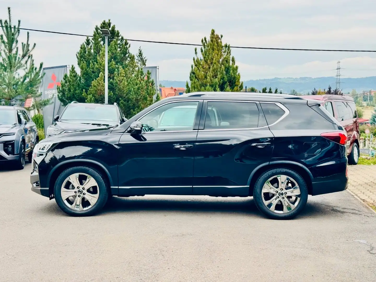 SsangYong Rexton 2.2*Sapphire 4WD AT*LEDER BRAUN*360G* Black - 2