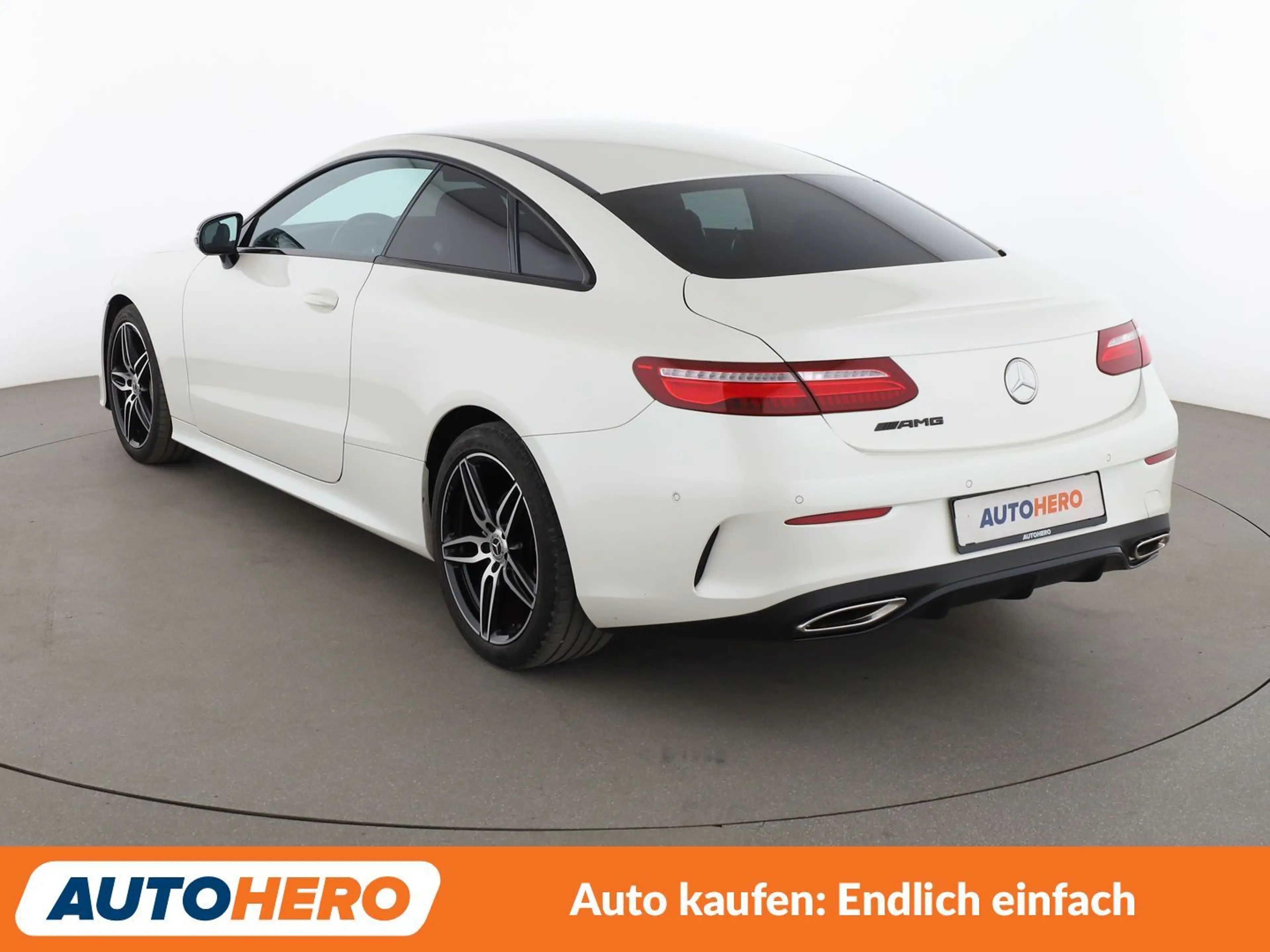 Mercedes-Benz E 300 E 300 Mild-Hybrid AMG Line Aut. *NAVI*LED*ACC*CAM* — photo 4