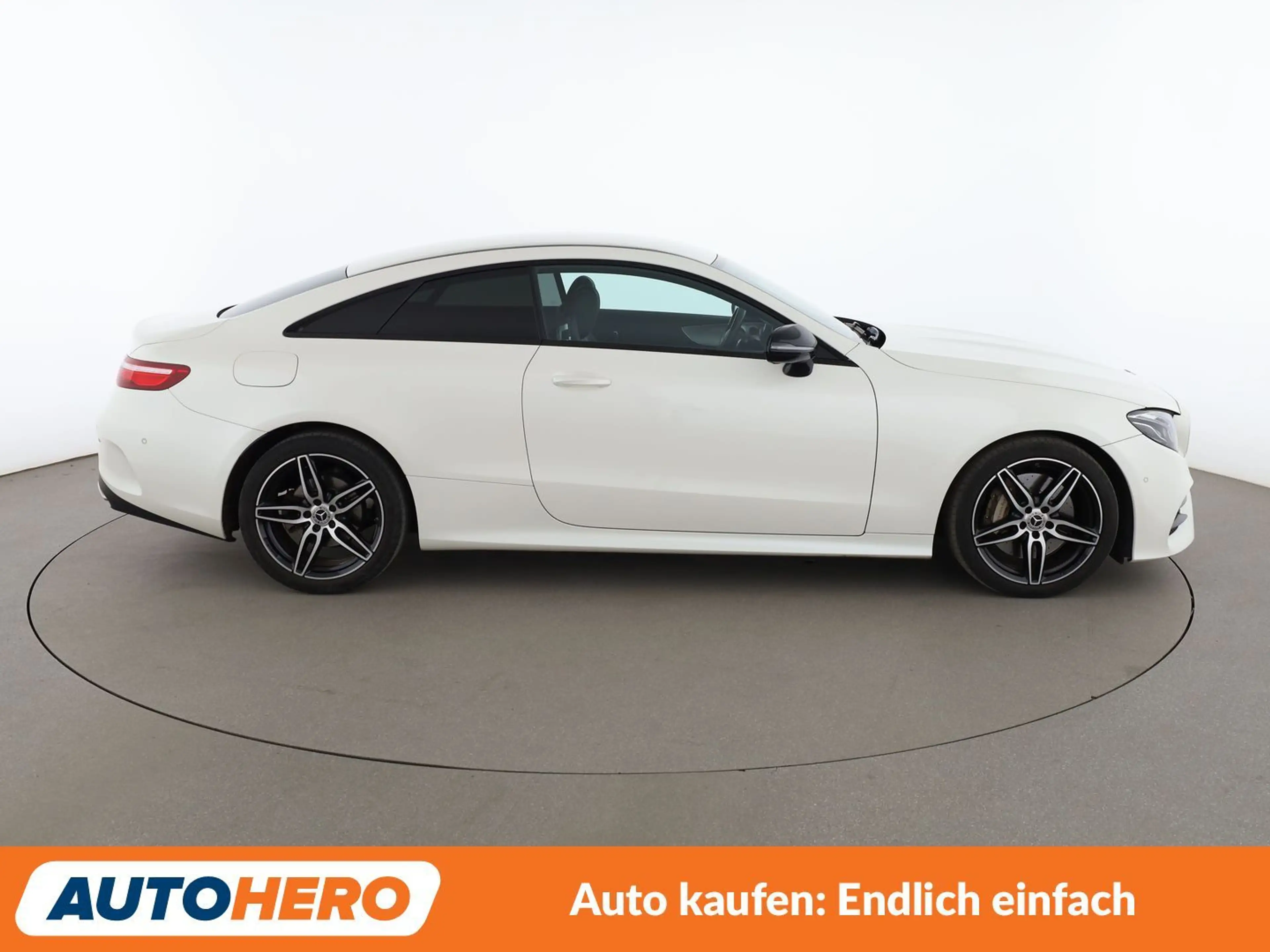 Mercedes-Benz E 300 E 300 Mild-Hybrid AMG Line Aut. *NAVI*LED*ACC*CAM* — photo 7