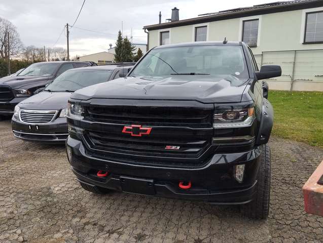 Chevrolet Silverado 4x4, Volleder, LED, AHK, Dachfenster, Lift 7-10",