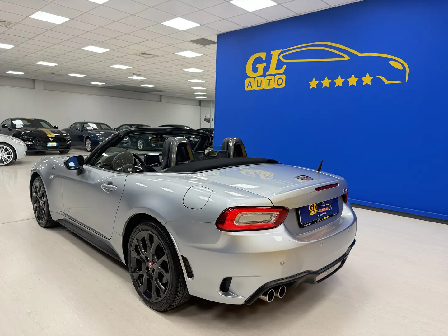 Abarth 124 Spider SOLO 14.000 KM*PRIMA VERNICE*MANUALE*PARI AL NUOVO Gris - 2