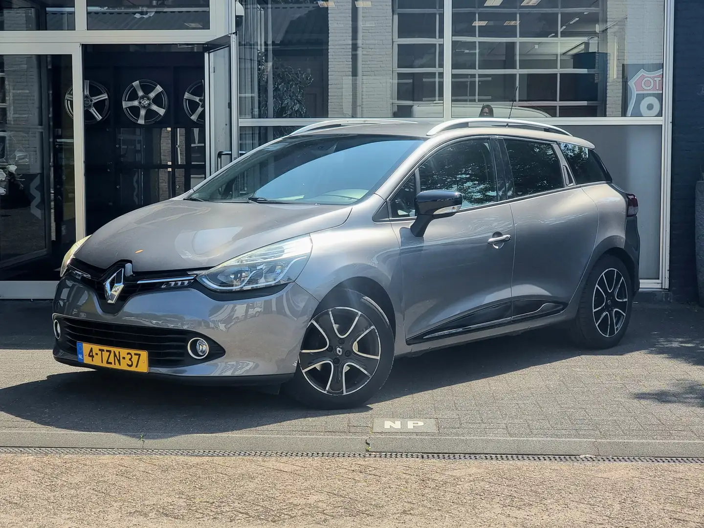 Renault Clio Estate 0.9 TCe Dynamique BASS REFLEX / NAP / NAVI Gris - 1
