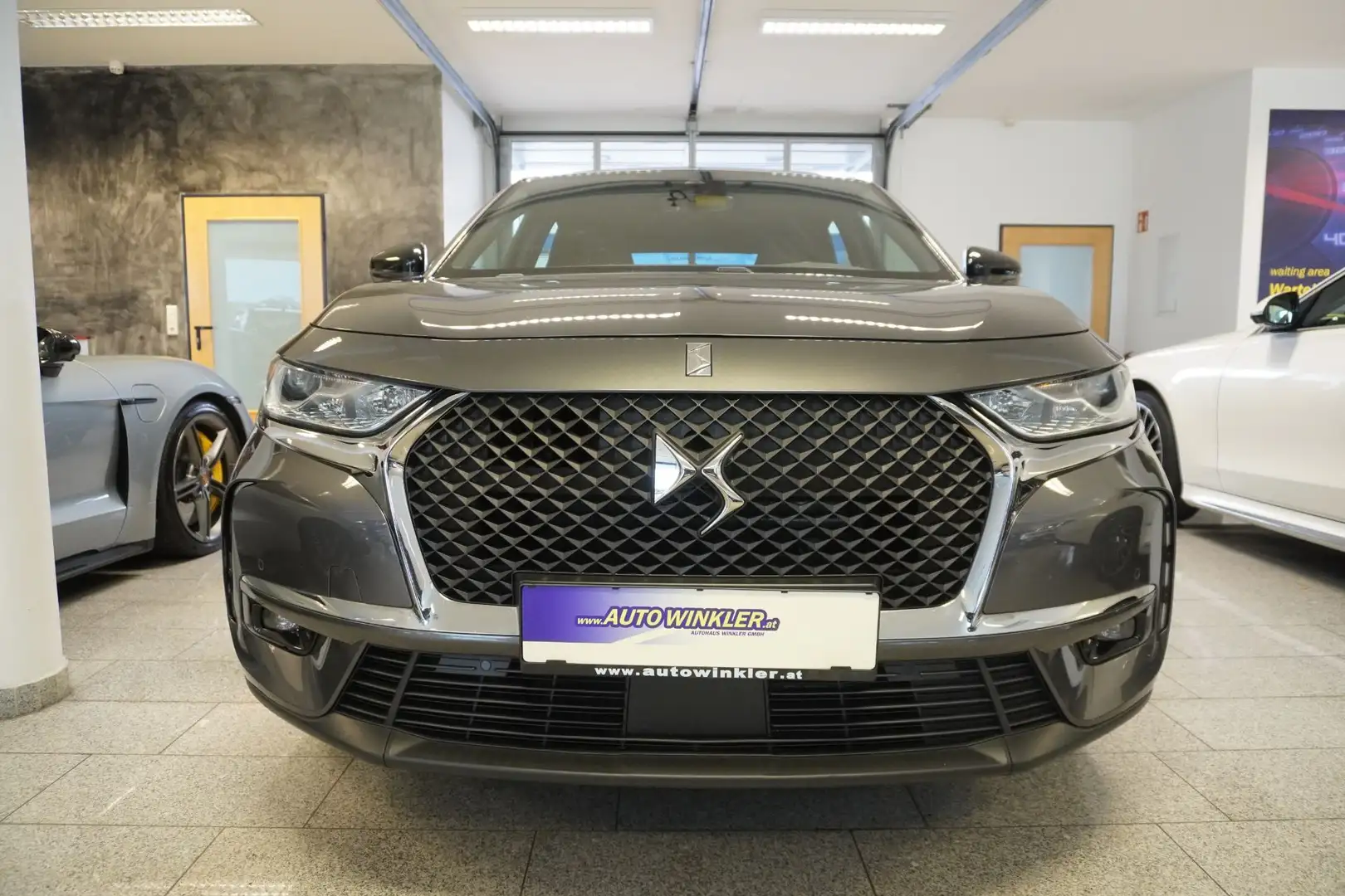 DS Automobiles DS 7 Crossback 1.2 PureTech 130 Chic Aut. Argent - 2