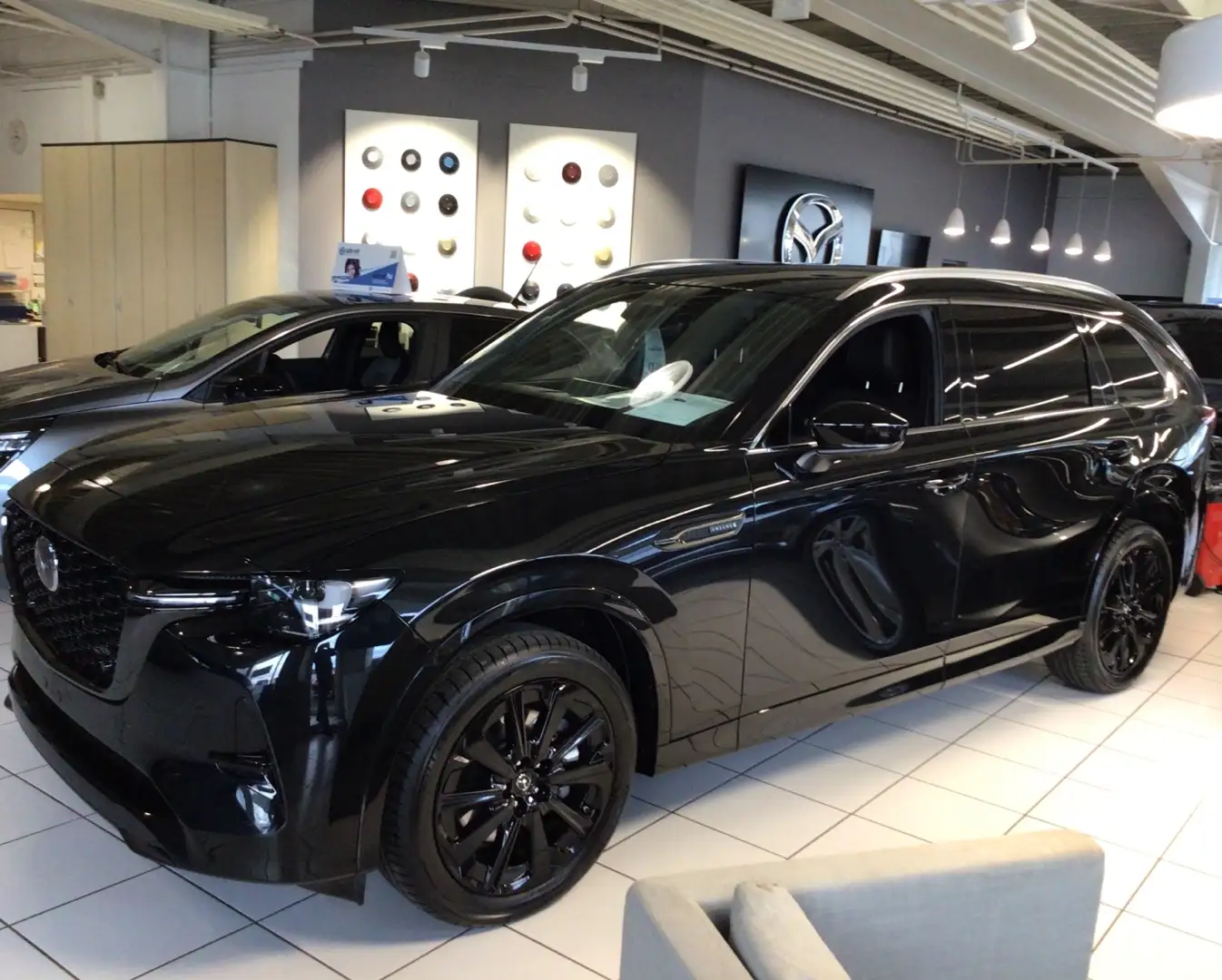 Mazda CX-80 3.3L e-SKYACTIV D 254ps Černá - 2