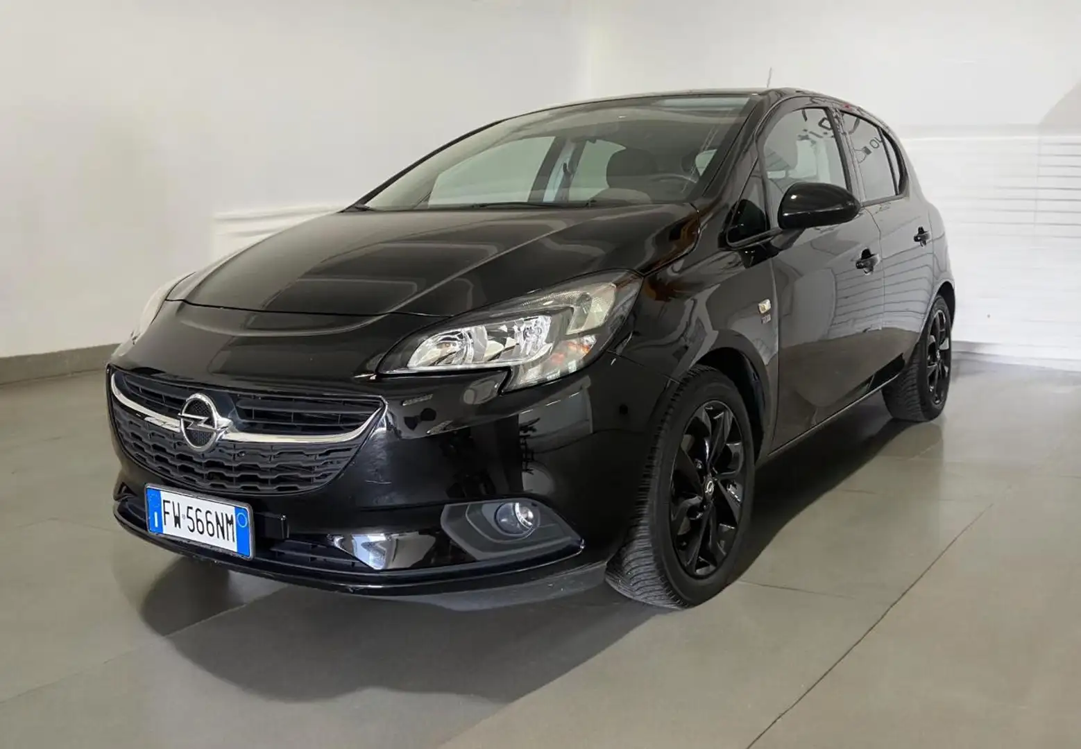 Opel Corsa 1.4 90CV GPL Tech 5 porte 120 Anniversary Noir - 1