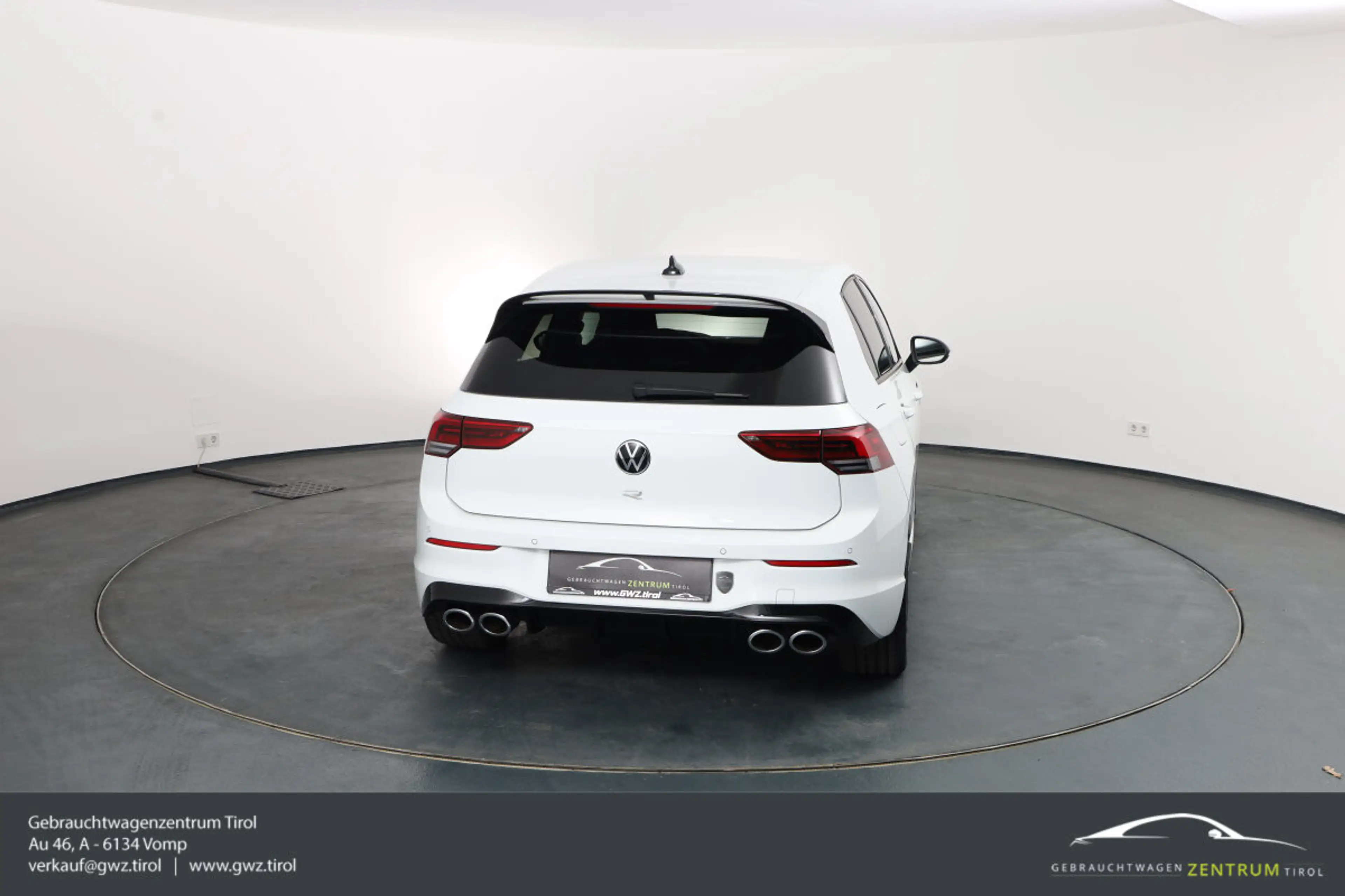 Volkswagen Golf R Performance 4MOTION DSG* WENIG KILOMETER!!! — photo 8