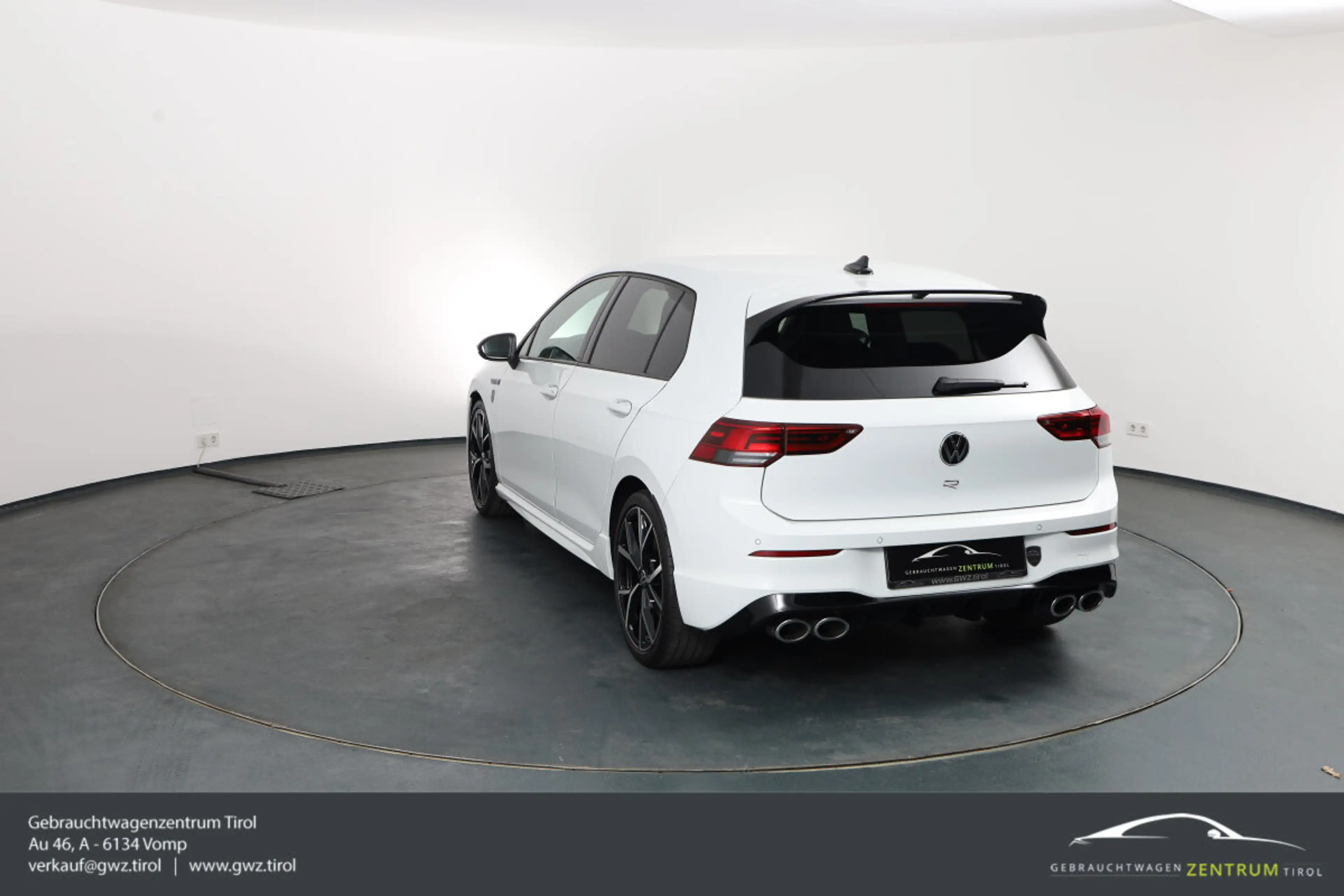 Volkswagen Golf R Performance 4MOTION DSG* WENIG KILOMETER!!! — photo 9