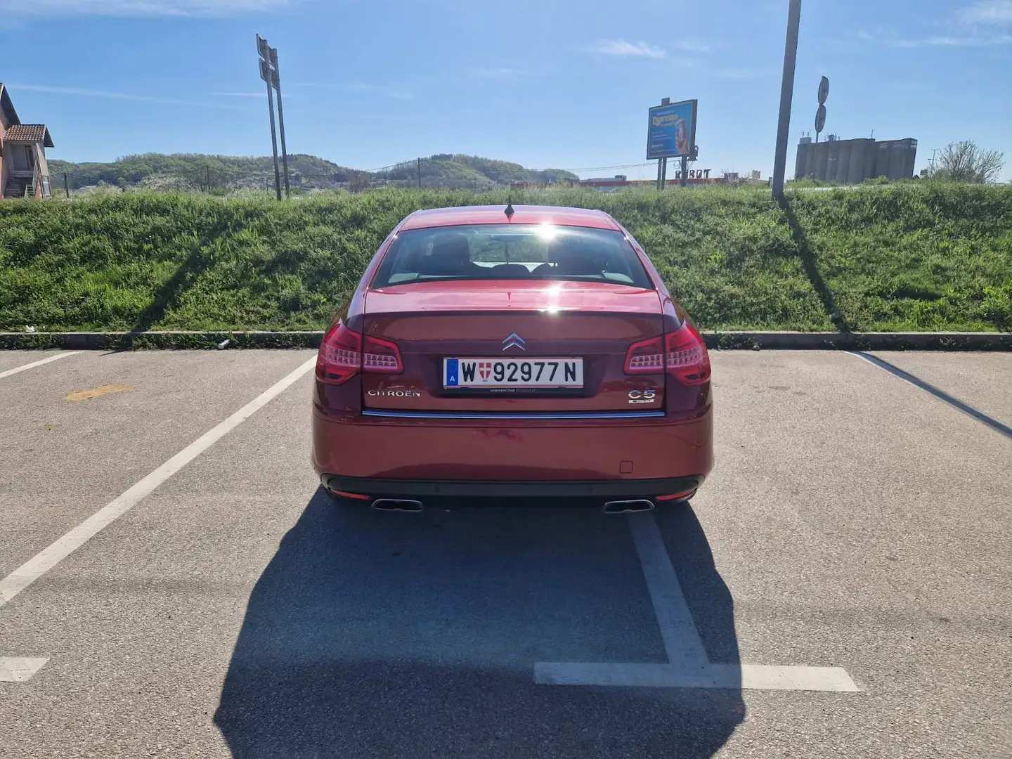 Citroen C5 3.0 V6 Rot - 2
