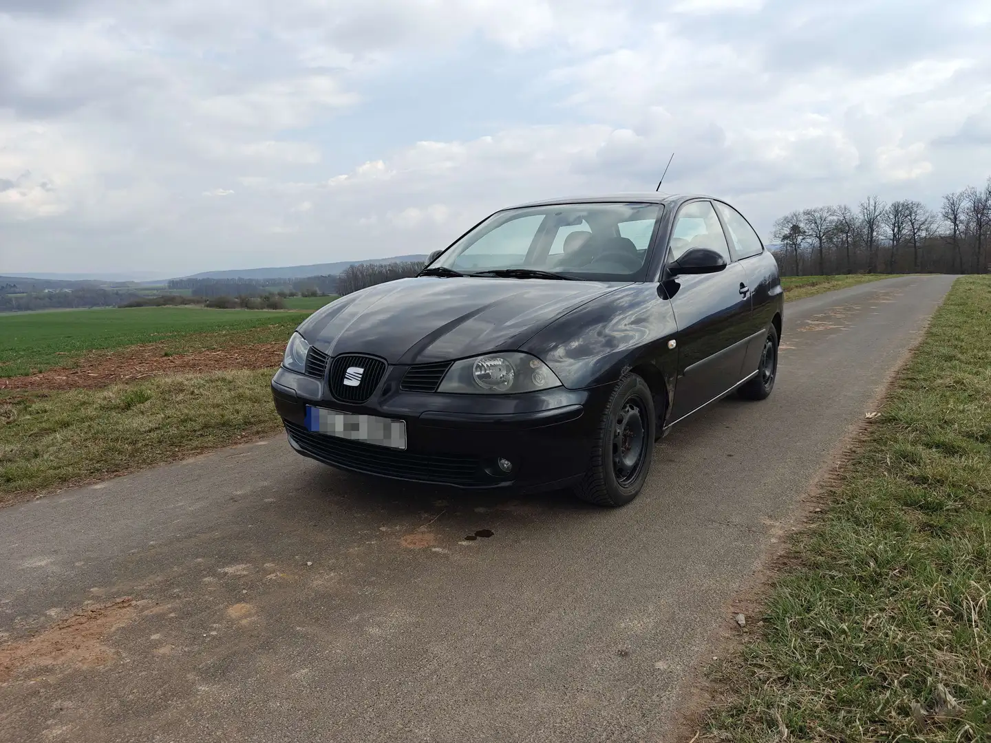 SEAT Ibiza Ibiza 1.4 16V Volks-Seat Schwarz - 1