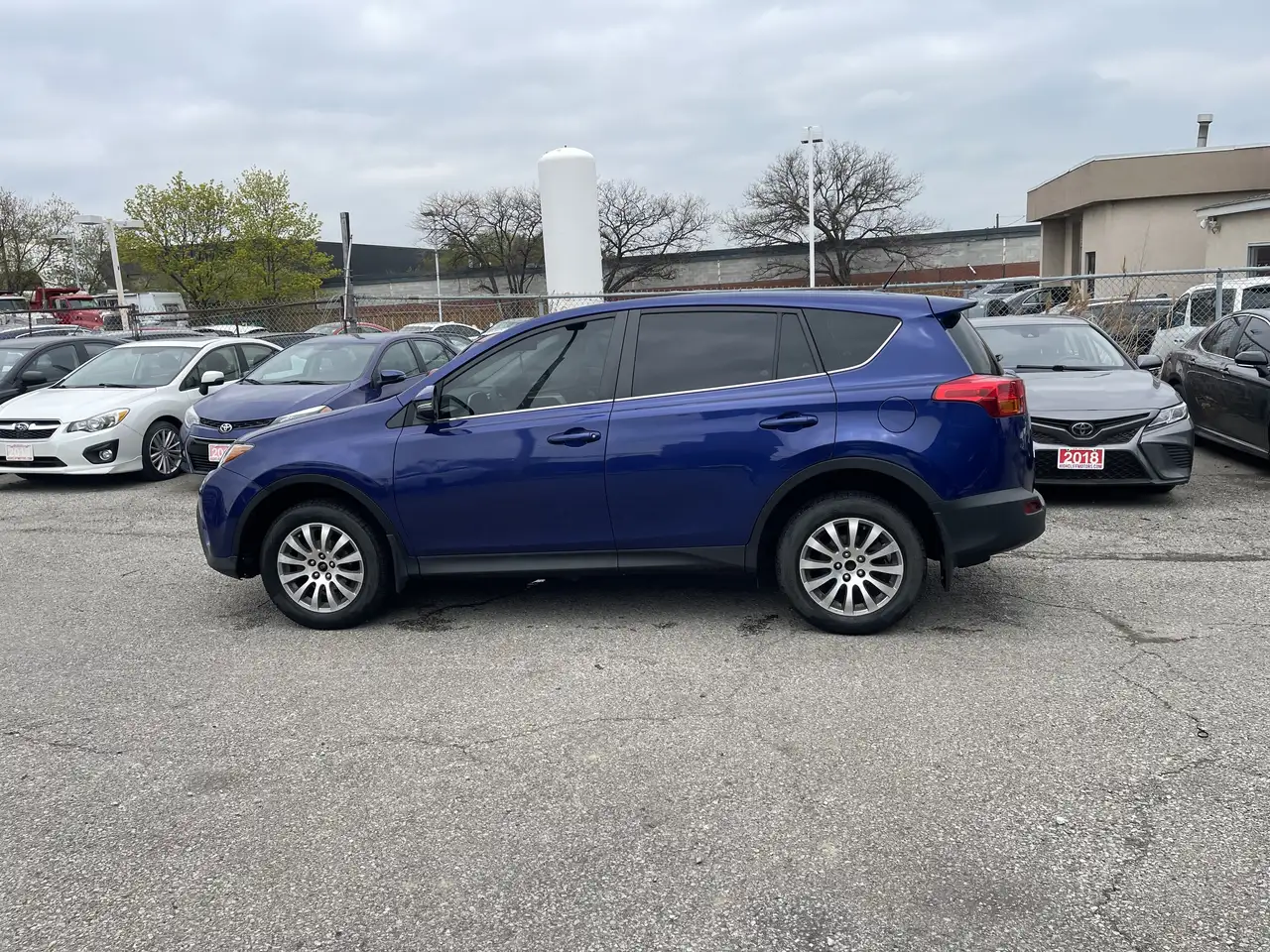 Toyota RAV 4 снимка Toyota RAV 4