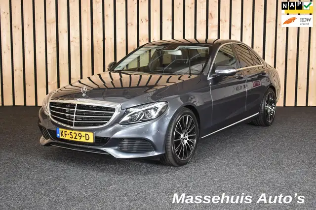 Mercedes-Benz C 180