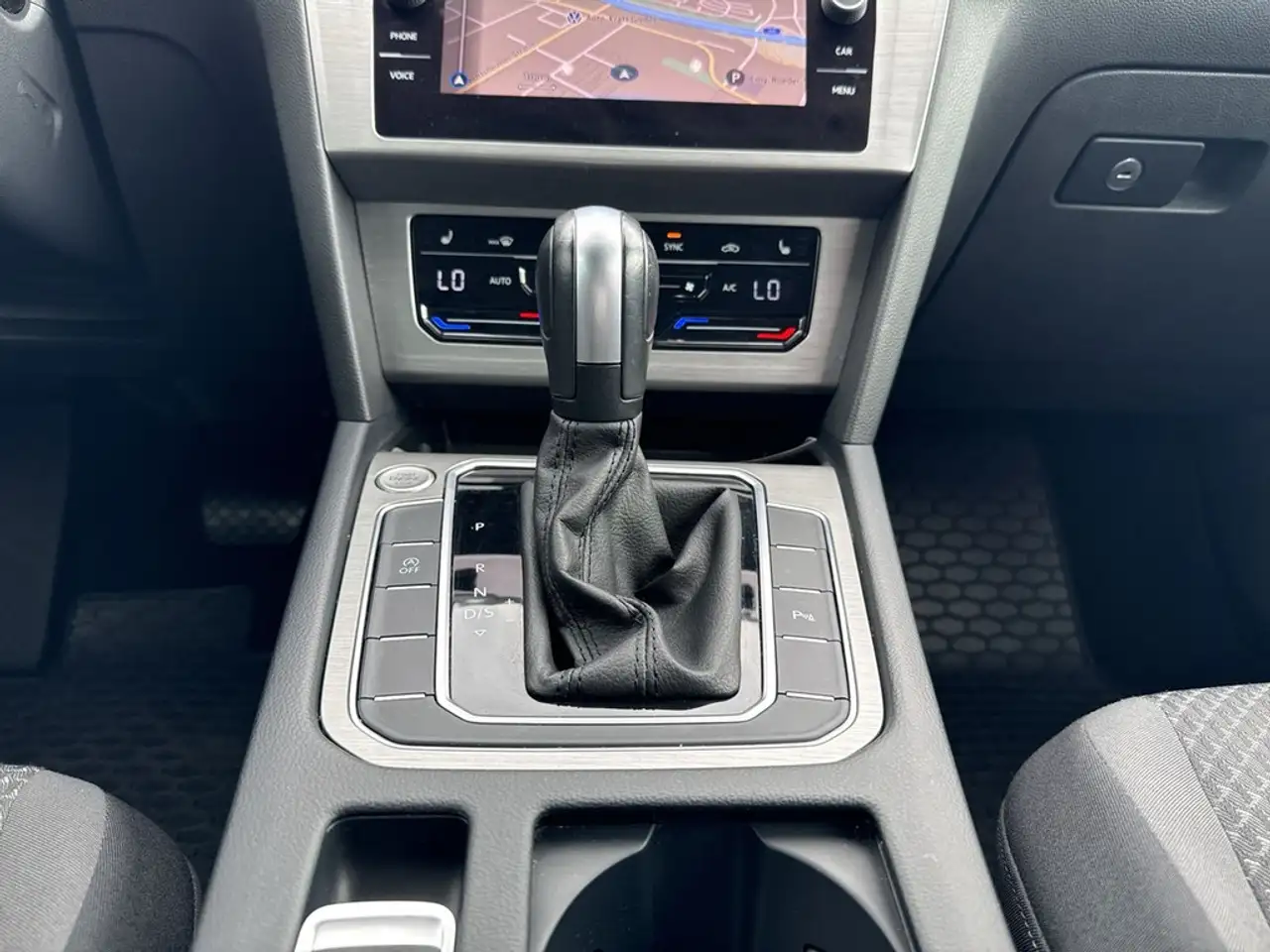 Volkswagen Passat Variant 1.5 TSI DSG Conceptline *Standhzg 9