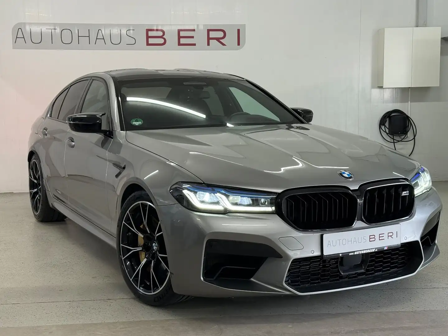 BMW M5 Competition Szürke - 1