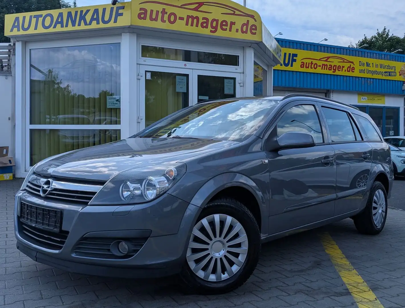 Opel Astra H 1.6*1.Hd*Temp*Klima*TÜV&InspNEU*Garantie Grau - 1