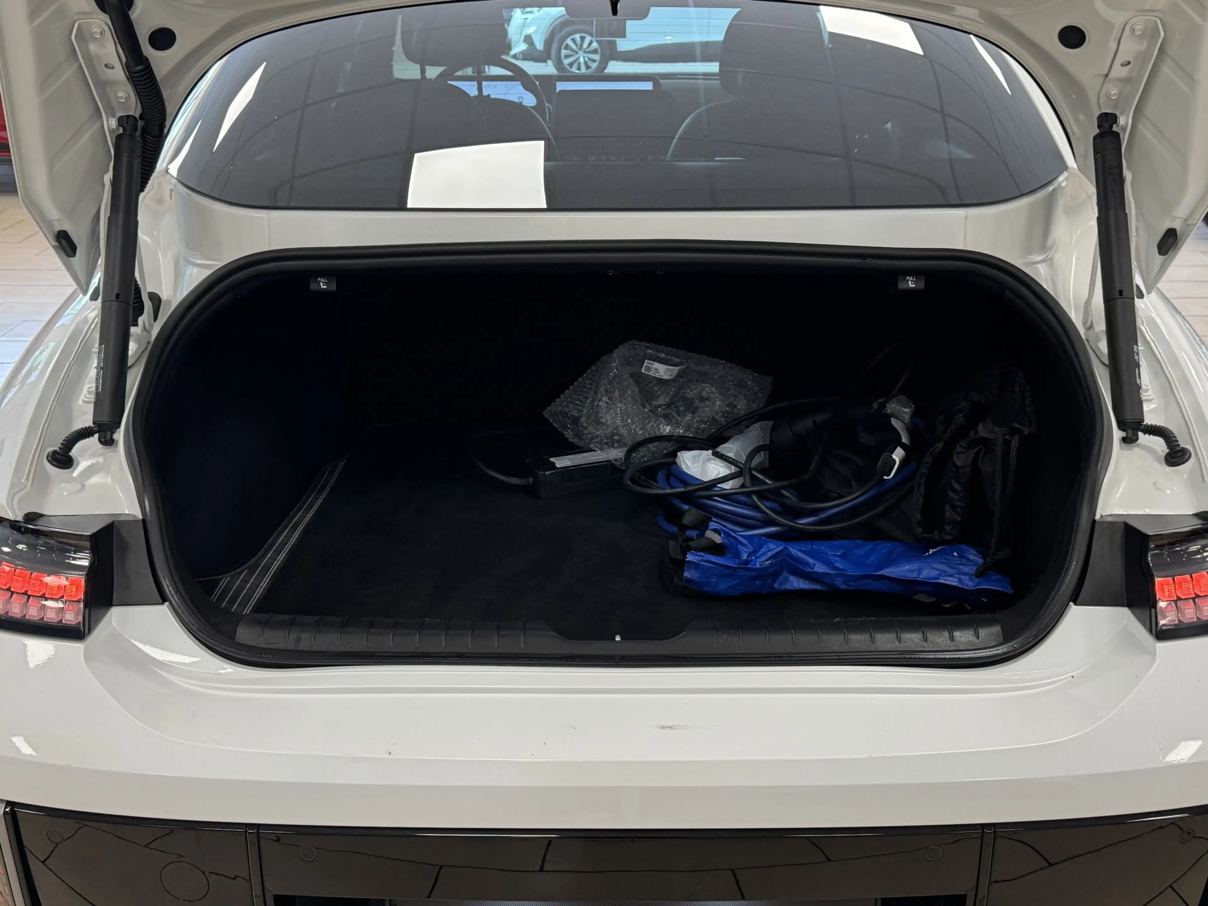 Hyundai IONIQ 6 ACC*HUD*AWD*AHK*Pano*BOSE*360°Cam*4xSHZ* — photo 7