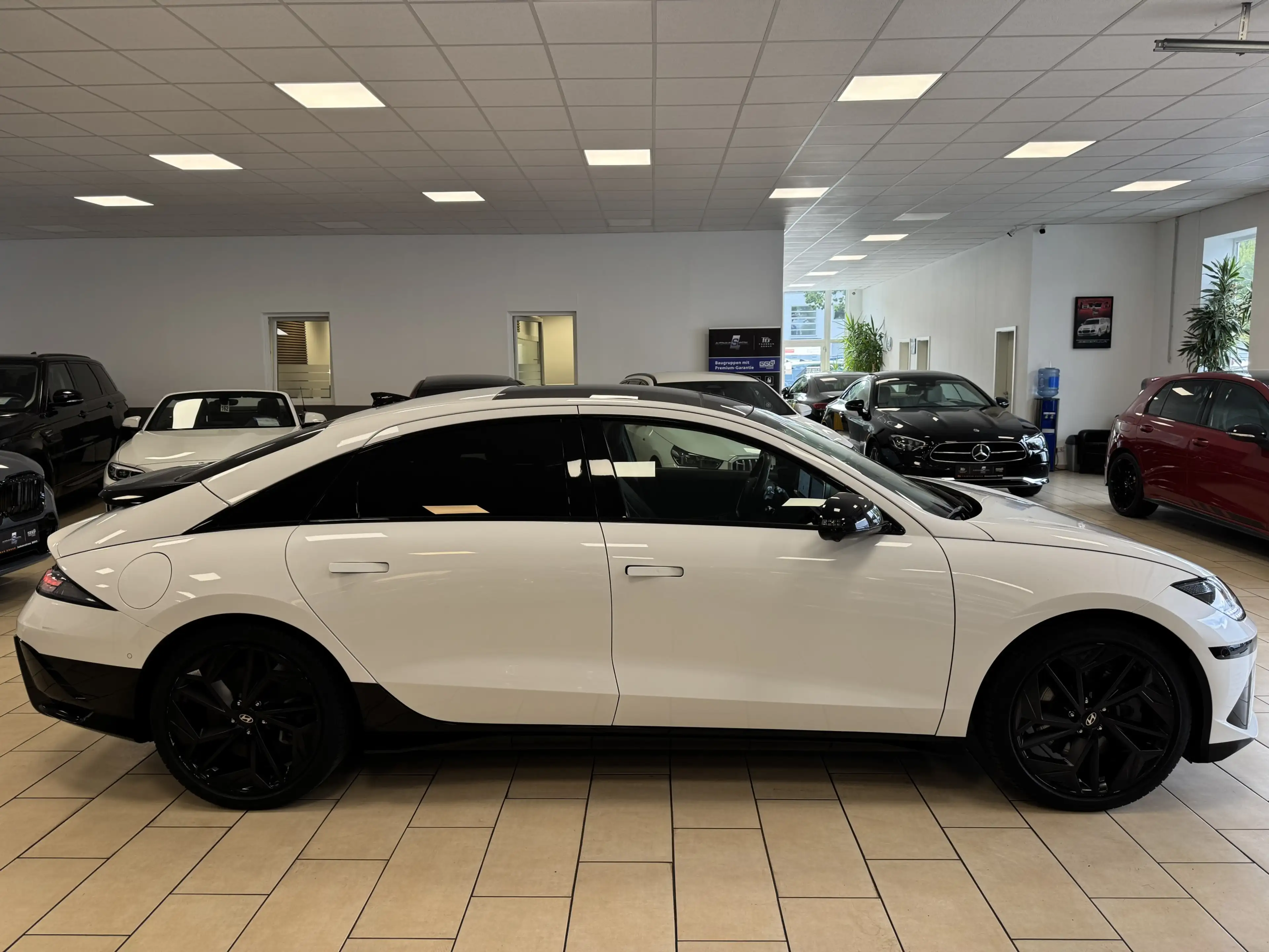 Hyundai IONIQ 6 ACC*HUD*AWD*AHK*Pano*BOSE*360°Cam*4xSHZ* — photo 4