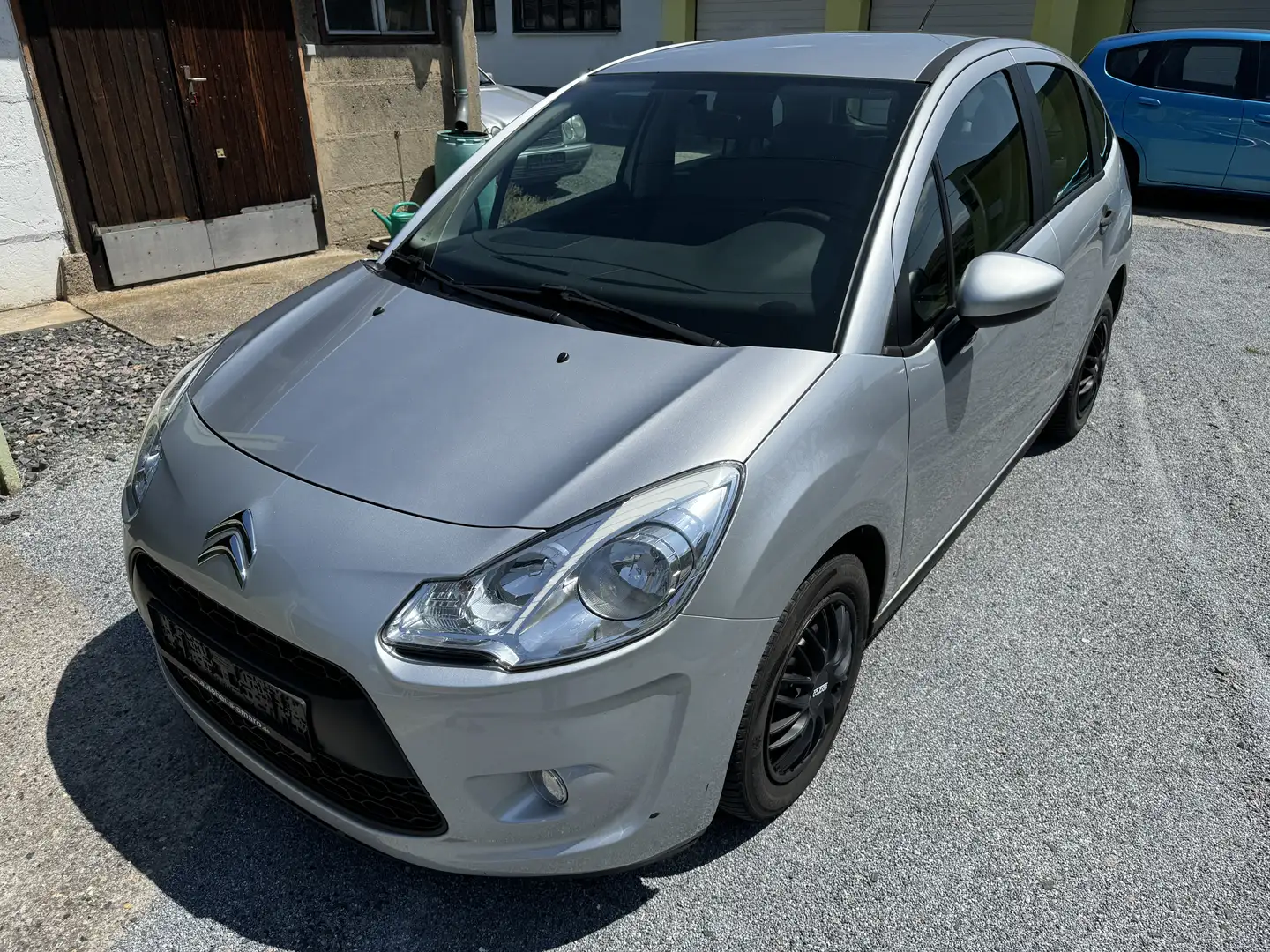 Citroen C3 Attraction Grau - 1