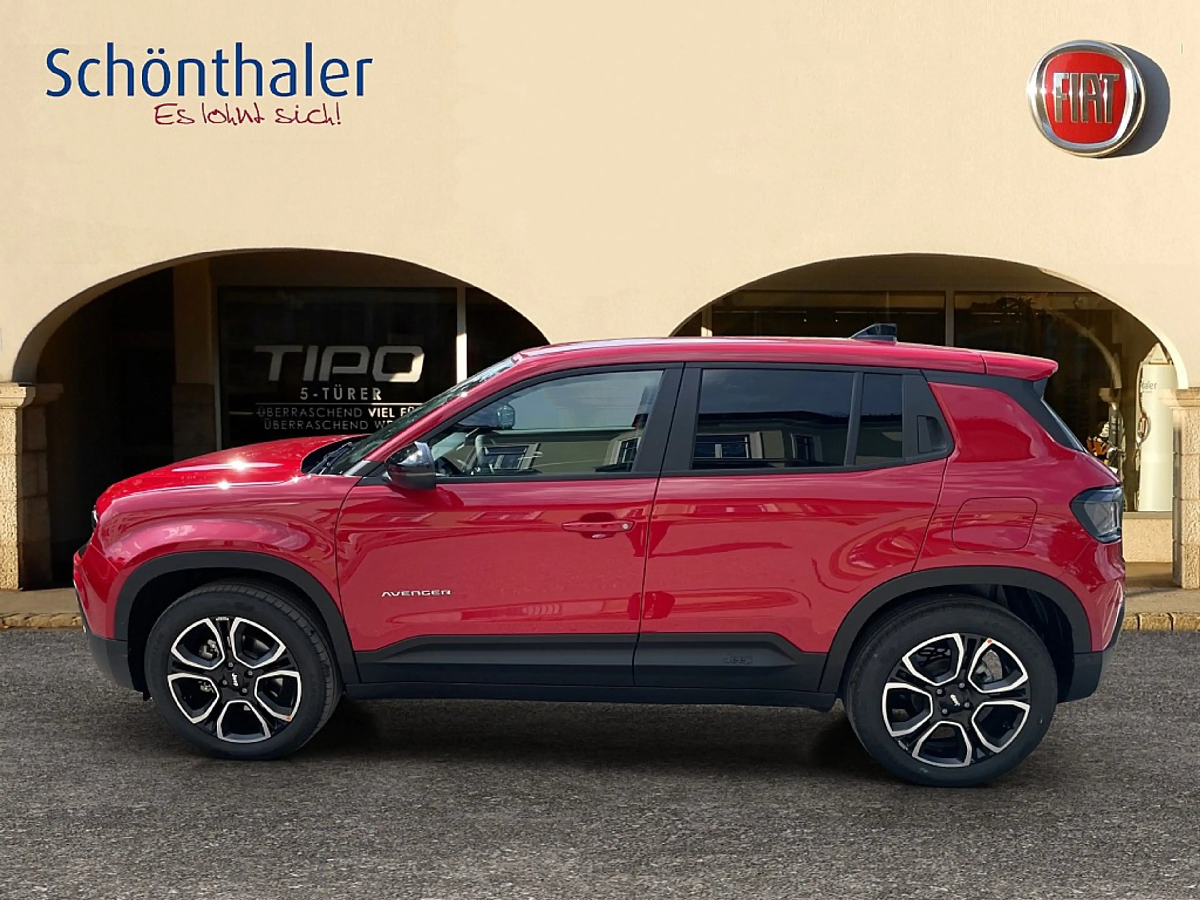 Jeep Avenger 1.2 e-Hybrid Summit e-DCT6 €24.960 — photo 3