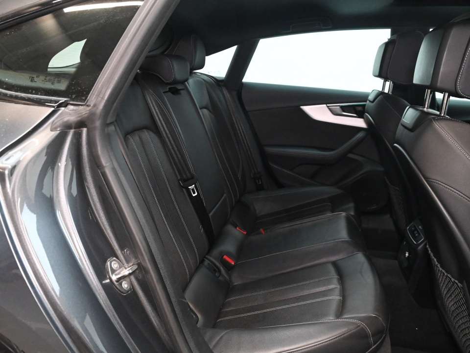 2023 Audi A5 2.0T PROGRESSIV QUATTRO //BLACK OPTICS// MOD&Egrav thumb 8