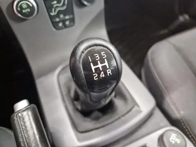 Volvo V50 view 15