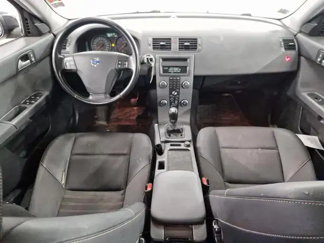Volvo V50 view 5