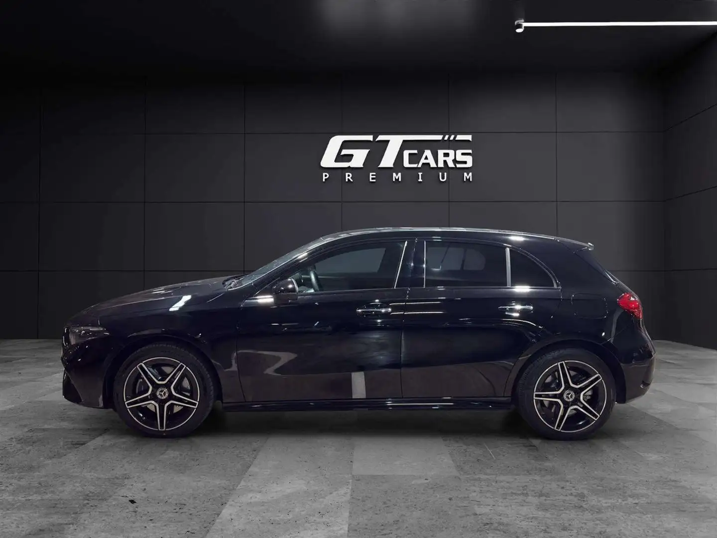 Mercedes-Benz A 250 250e AMG Noir - 2