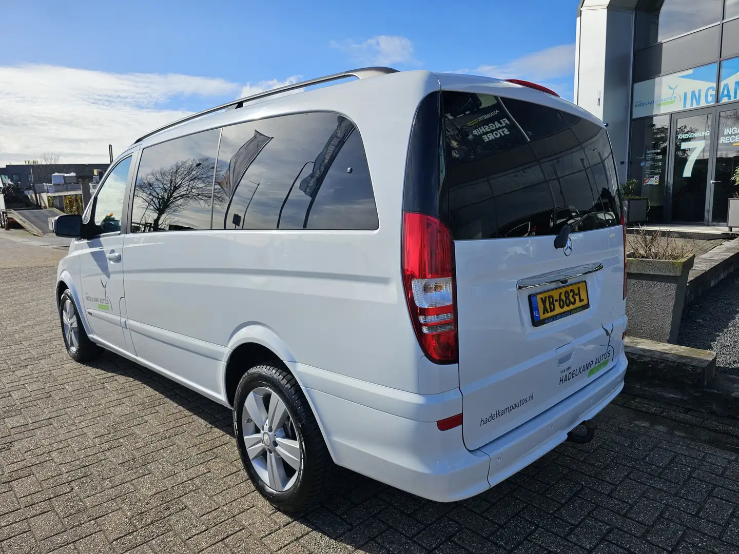 Mercedes-Benz Viano 3.0 CDI Ambiente Lang 7 persoons Blanc - 2