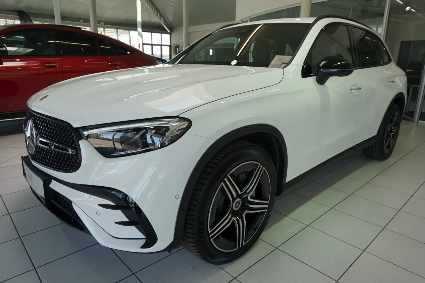 Mercedes-Benz GLC 200 d 4MATIC Österreich-Edition AMG Night Blanc - 1