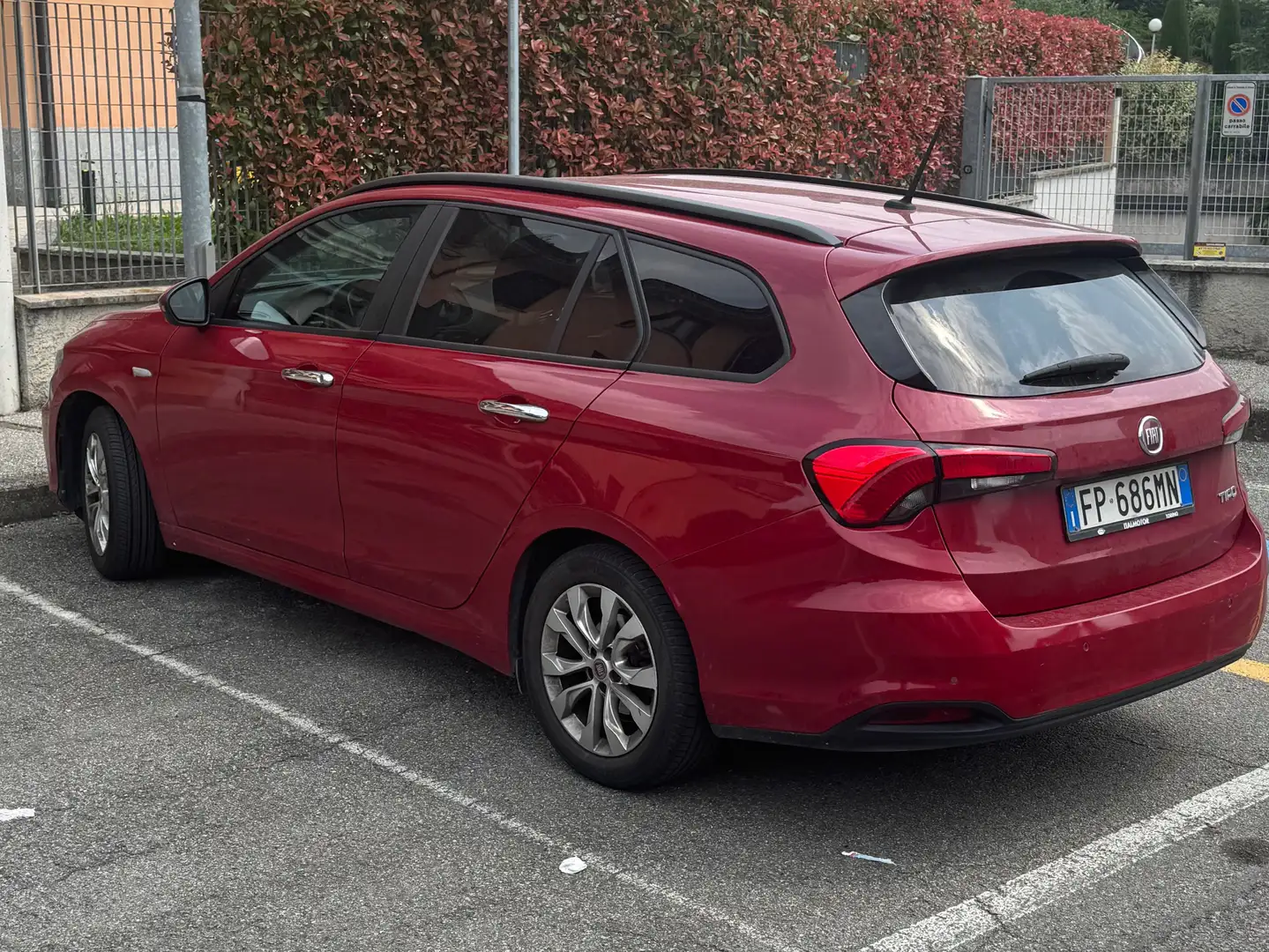 Fiat Tipo Tipo SW II 2016 SW 1.4 tjt Easy 120cv Rosso - 2