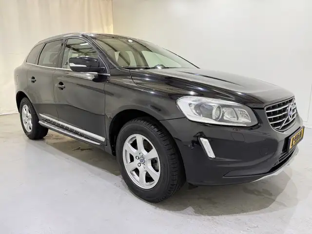Volvo XC60 Xc-60 2.0 T5 FWD Summum Autom.
