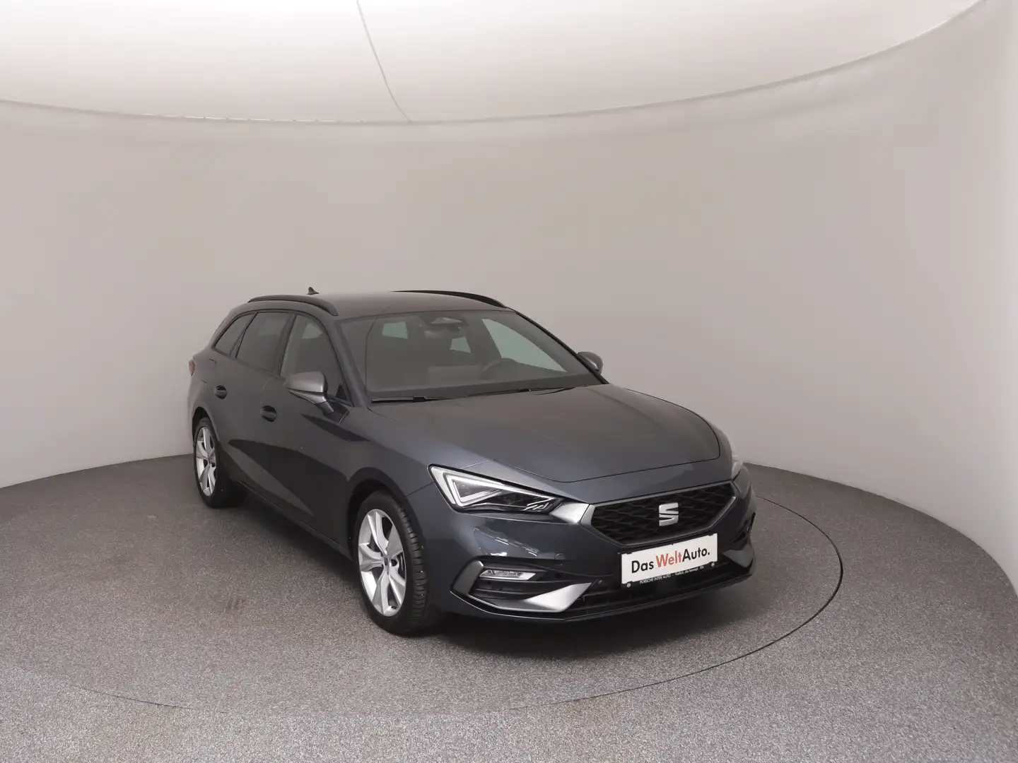SEAT Leon FR Edition 1.5 TSI 115 PS Grau - 2