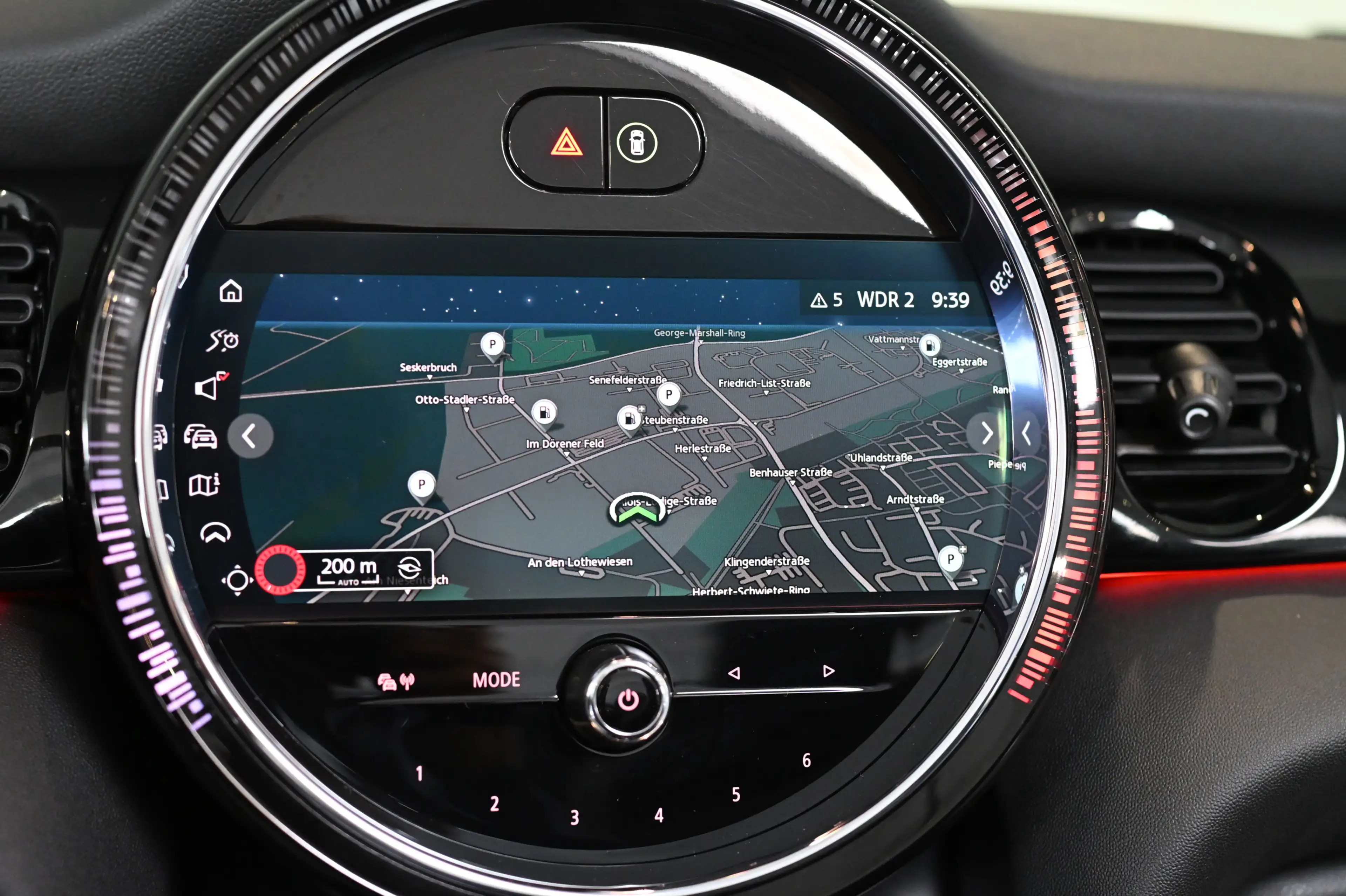 MINI John Cooper Works Cabrio Cabrio JCW Trim Navi — photo 10