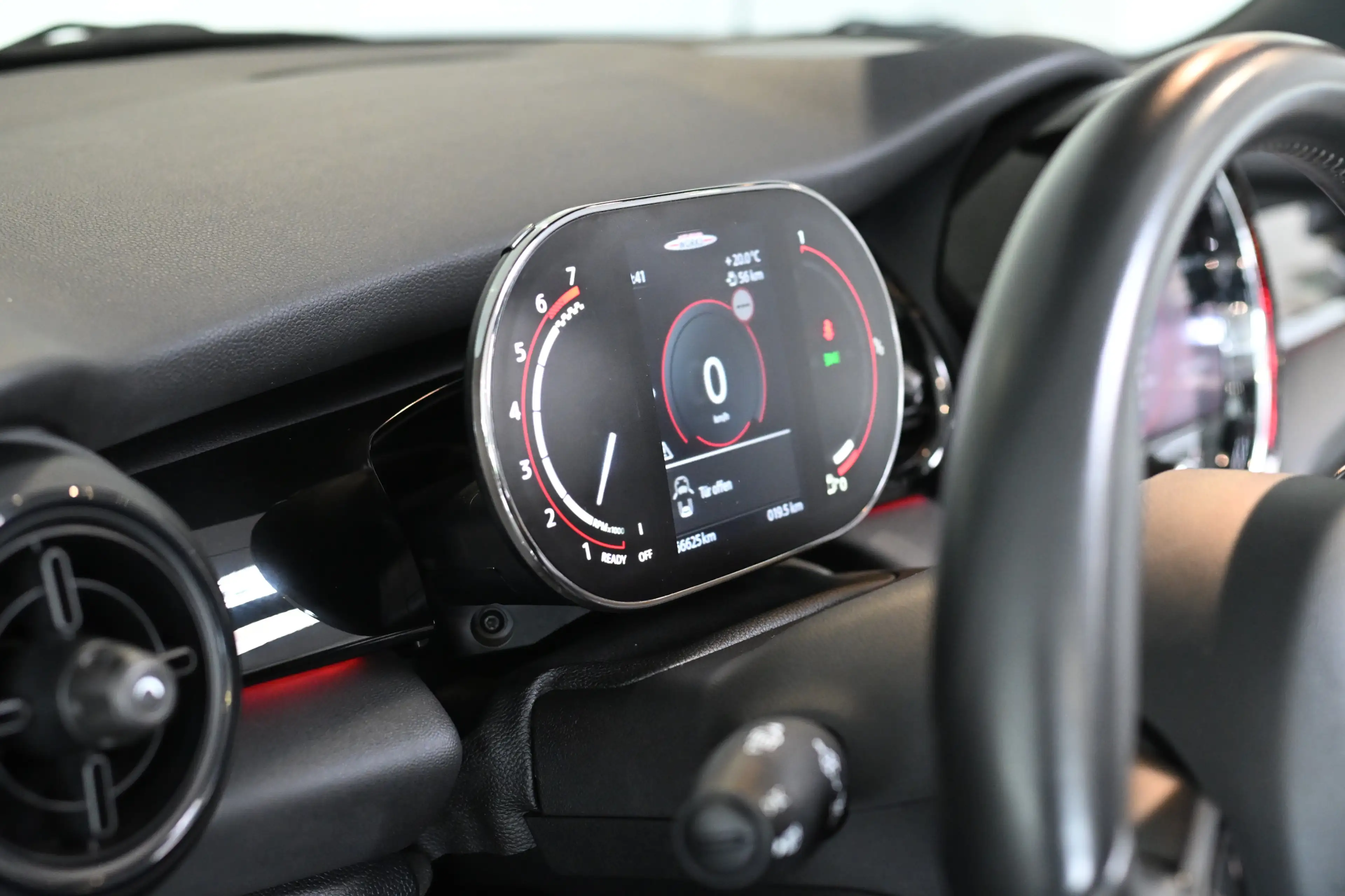 MINI John Cooper Works Cabrio Cabrio JCW Trim Navi — photo 11