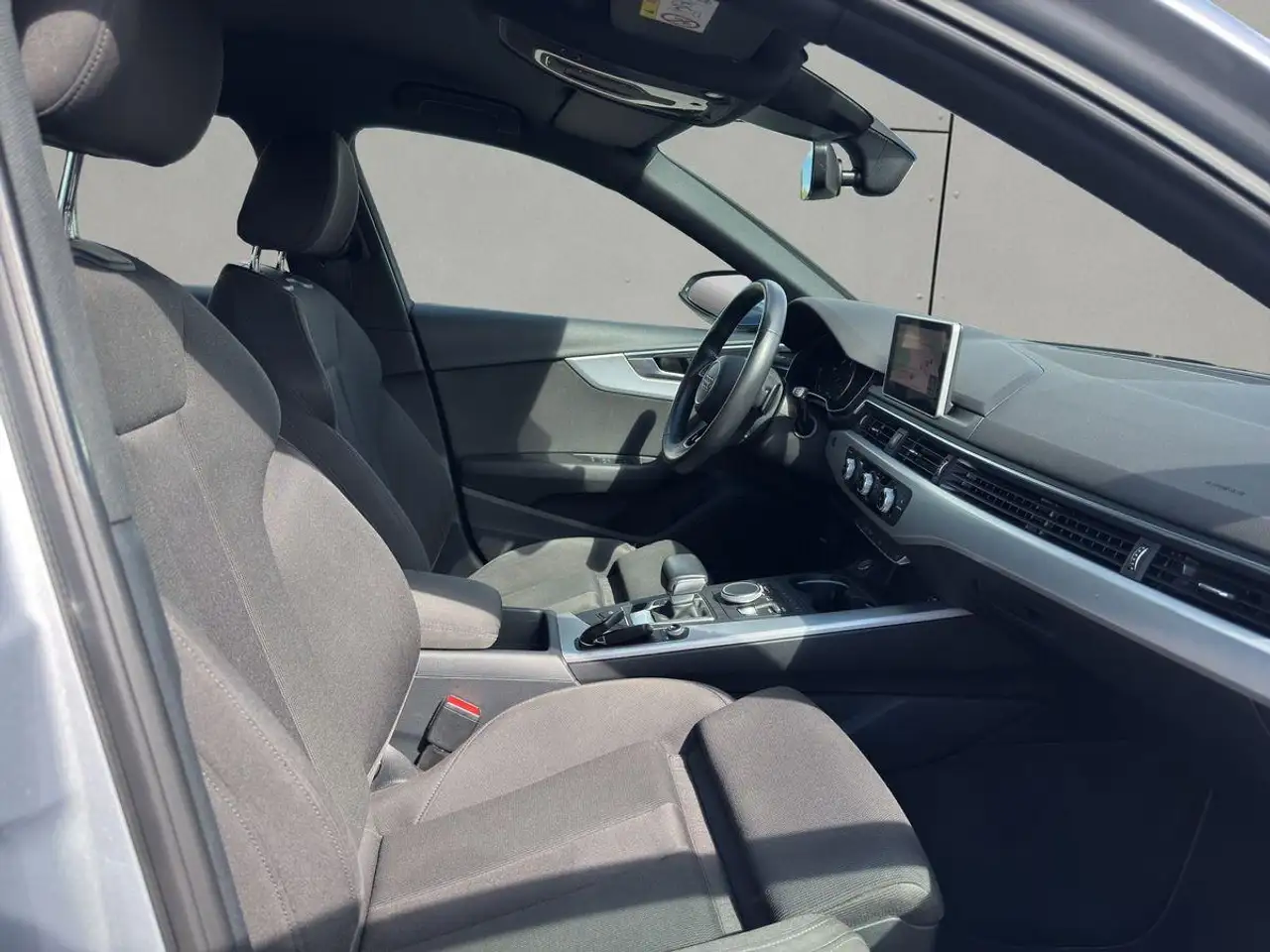 Audi A4 35 TDI sport S-line S-Tronic AHK ACC KAMRA, миниатюра 14