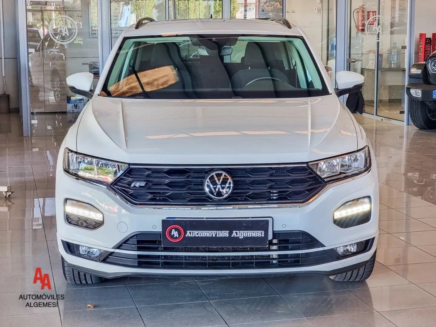 Volkswagen T-Roc 1.0 TSI Advance R-line 81kW Weiß - 2
