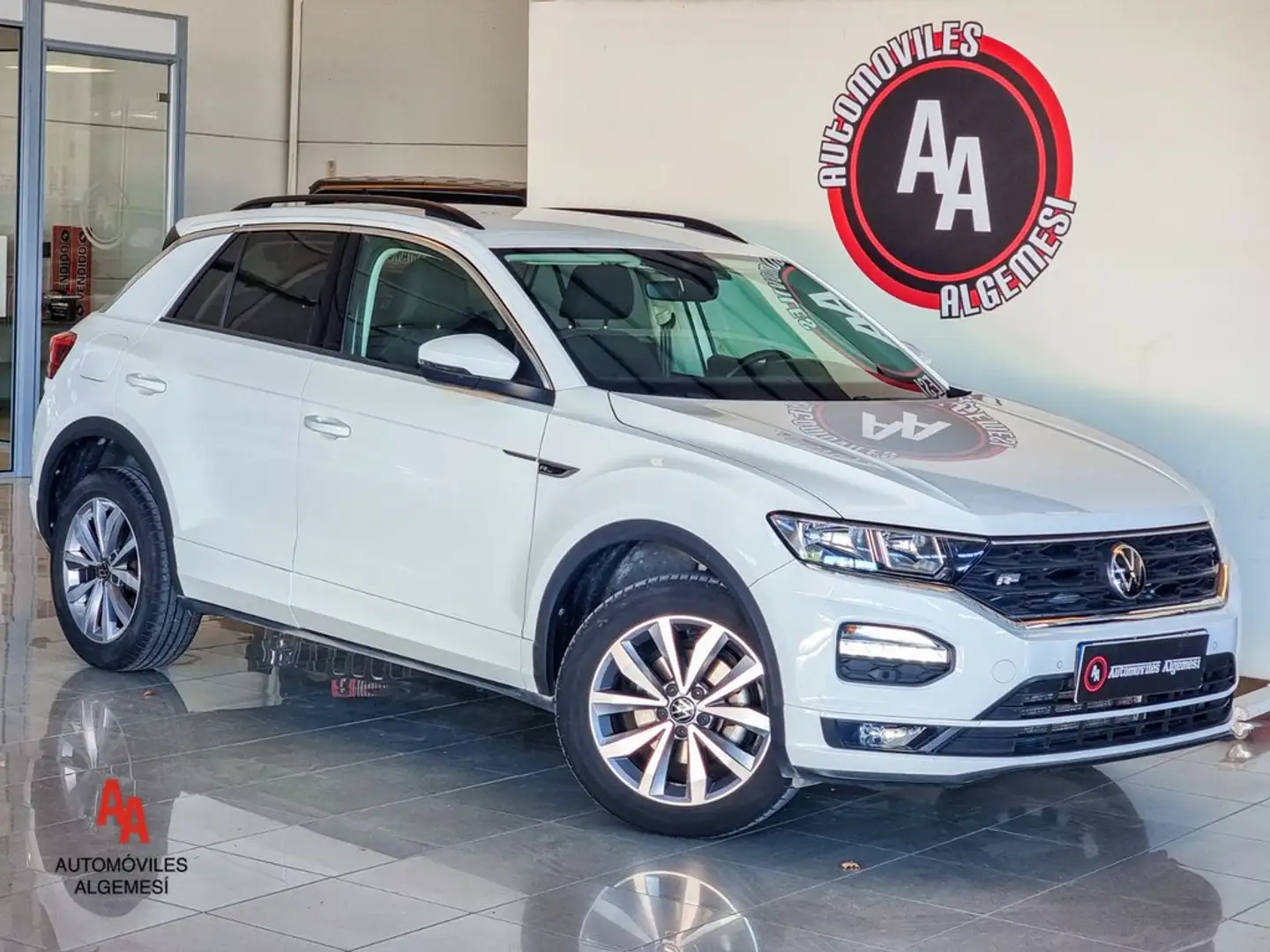 Volkswagen T-Roc 1.0 TSI Advance R-line 81kW Weiß - 1