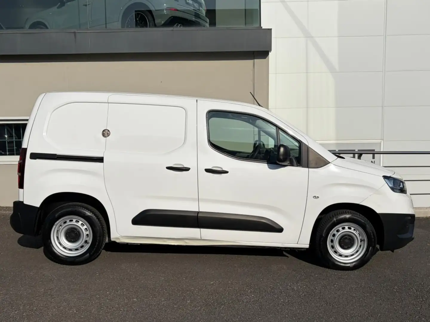 Toyota Proace City Van Media 1.5D GX 650kg 100 Blanco - 2