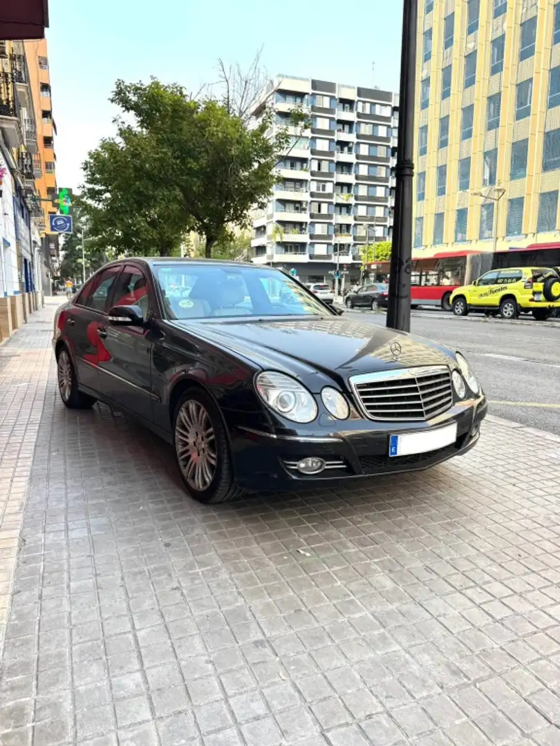 Mercedes-Benz E 280 CDI 4M Aut. Negro - 2