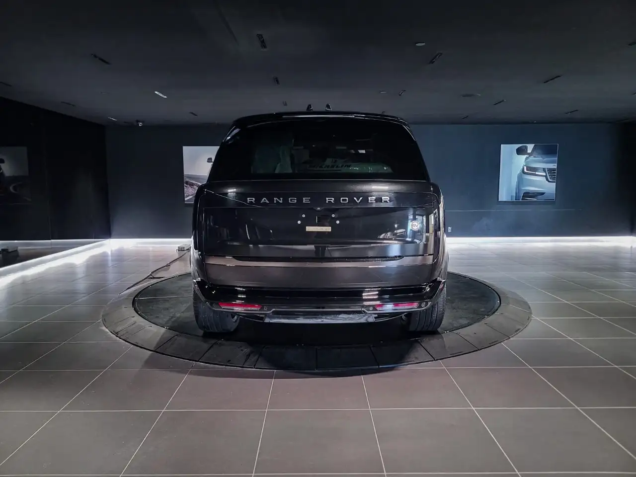 Land Rover Range Rover снимка Land Rover Range Rover