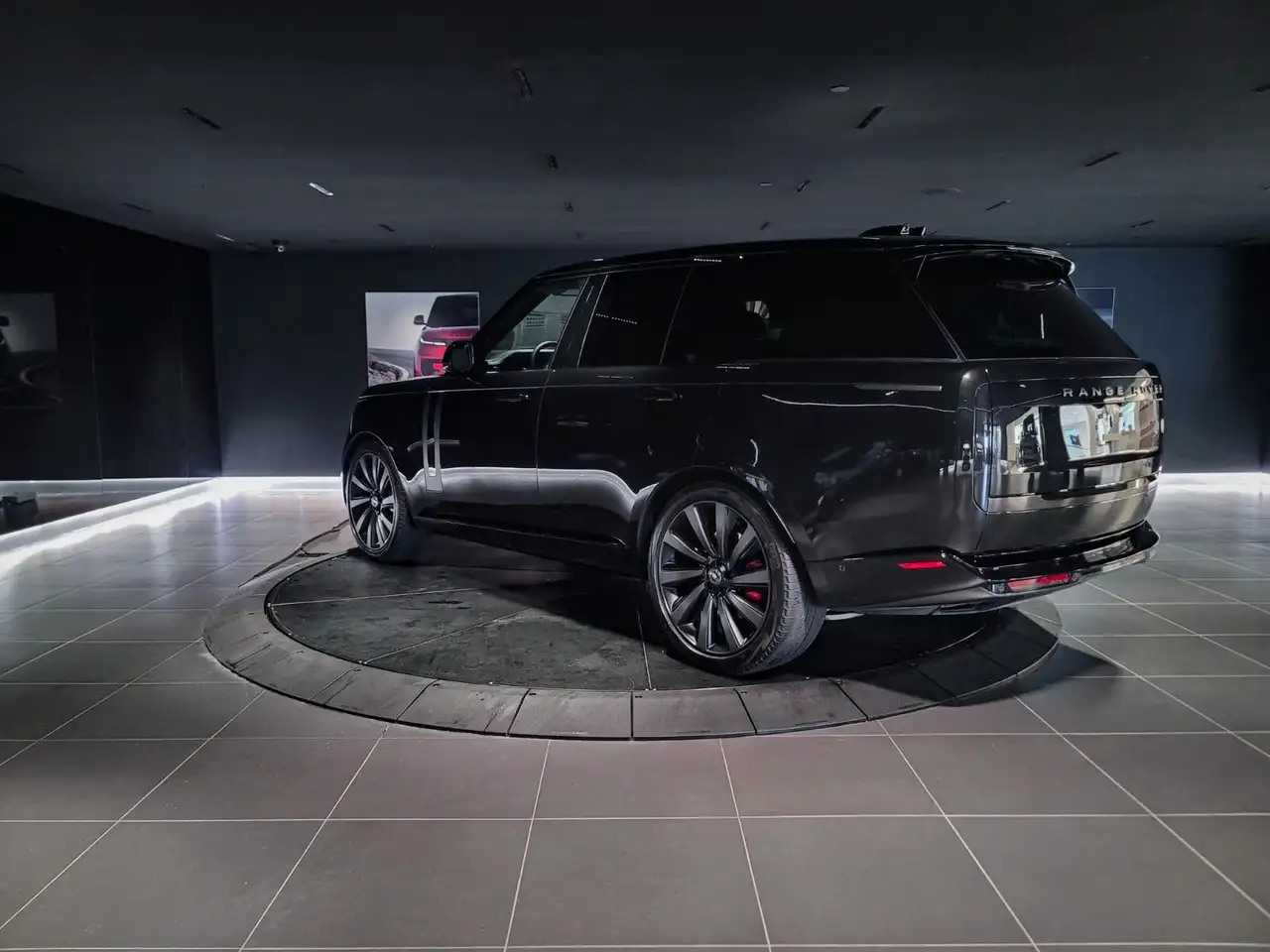 Land Rover Range Rover снимка Land Rover Range Rover