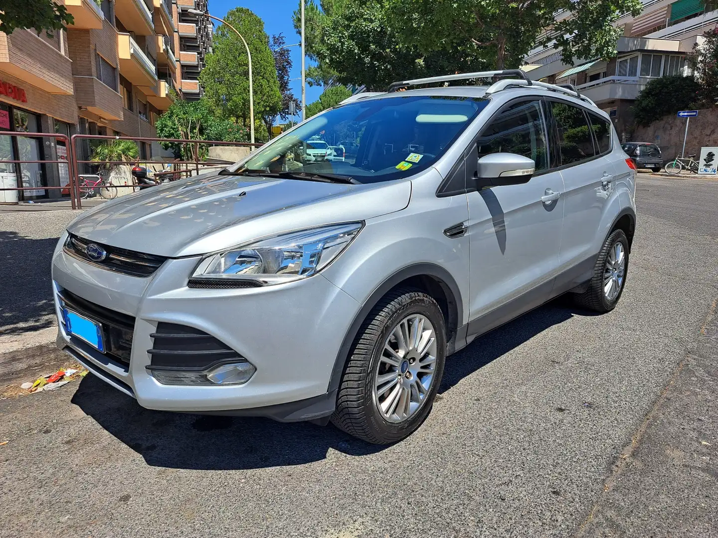 Ford Kuga 2.0 TDCi 4x4 Titanium - 1