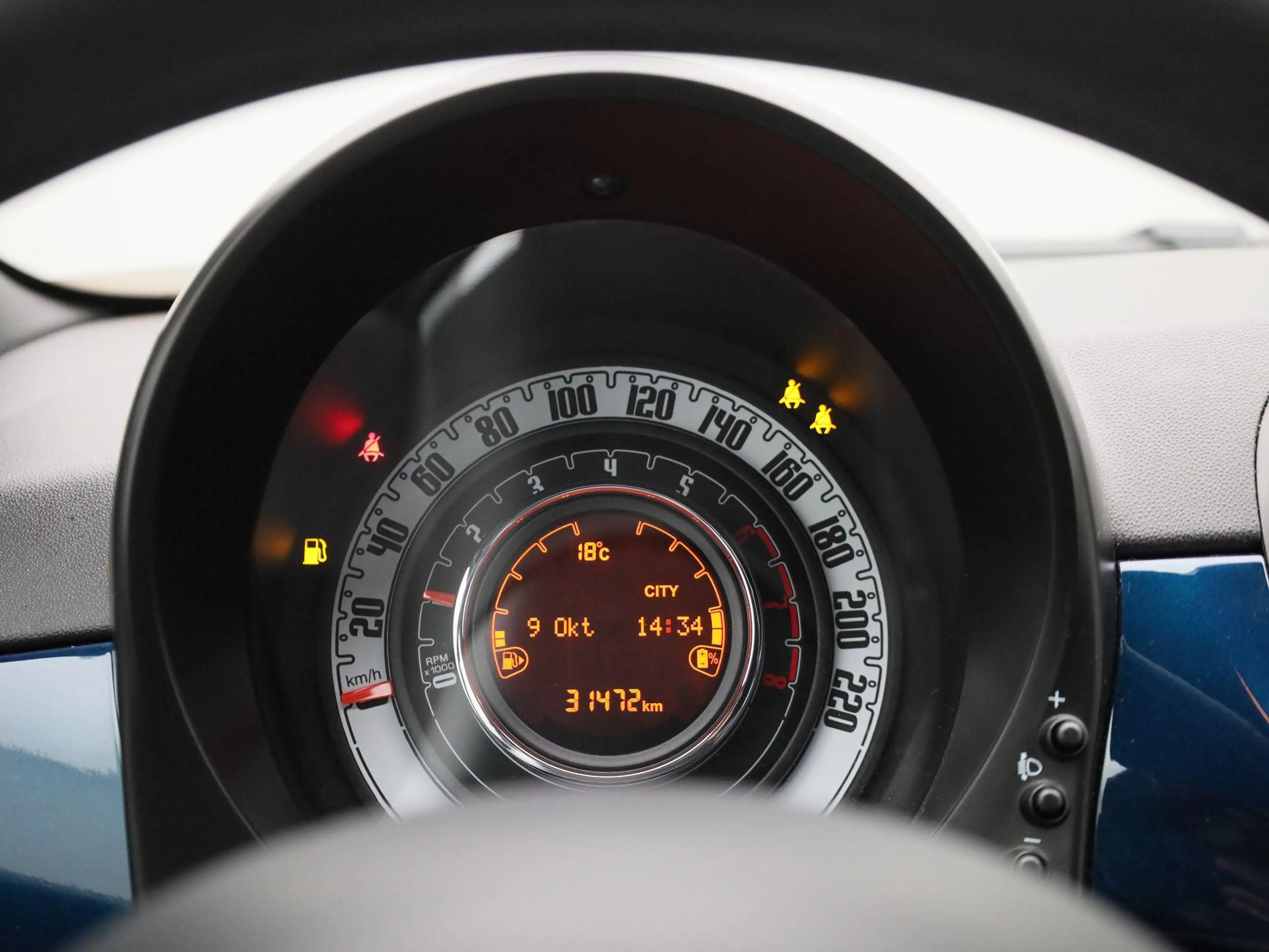 Fiat 500 1.0 Hybrid Club Airco | Cruise Control | — photo 8