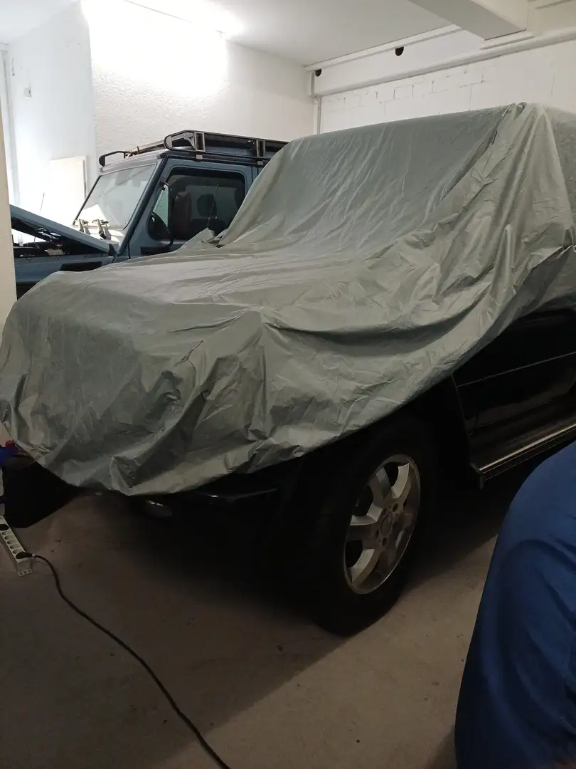 Mercedes-Benz G 350 Cabrio crna - 1