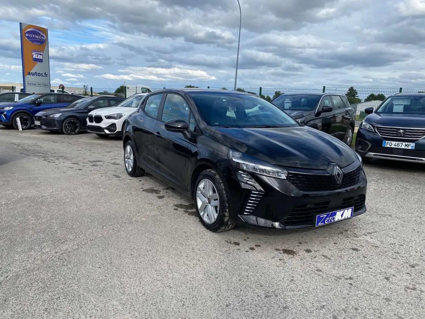 Renault Clio Evolution - 1.5 Blue dCi - 100 - Radars De Recul + Mirror Link Noir - 2