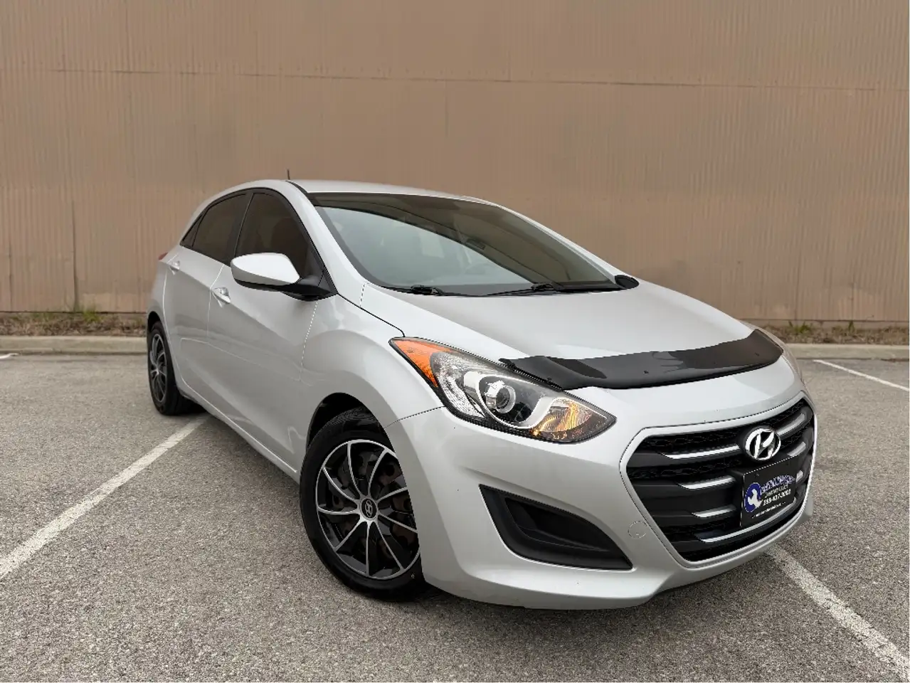 Hyundai ELANTRA снимка Hyundai ELANTRA