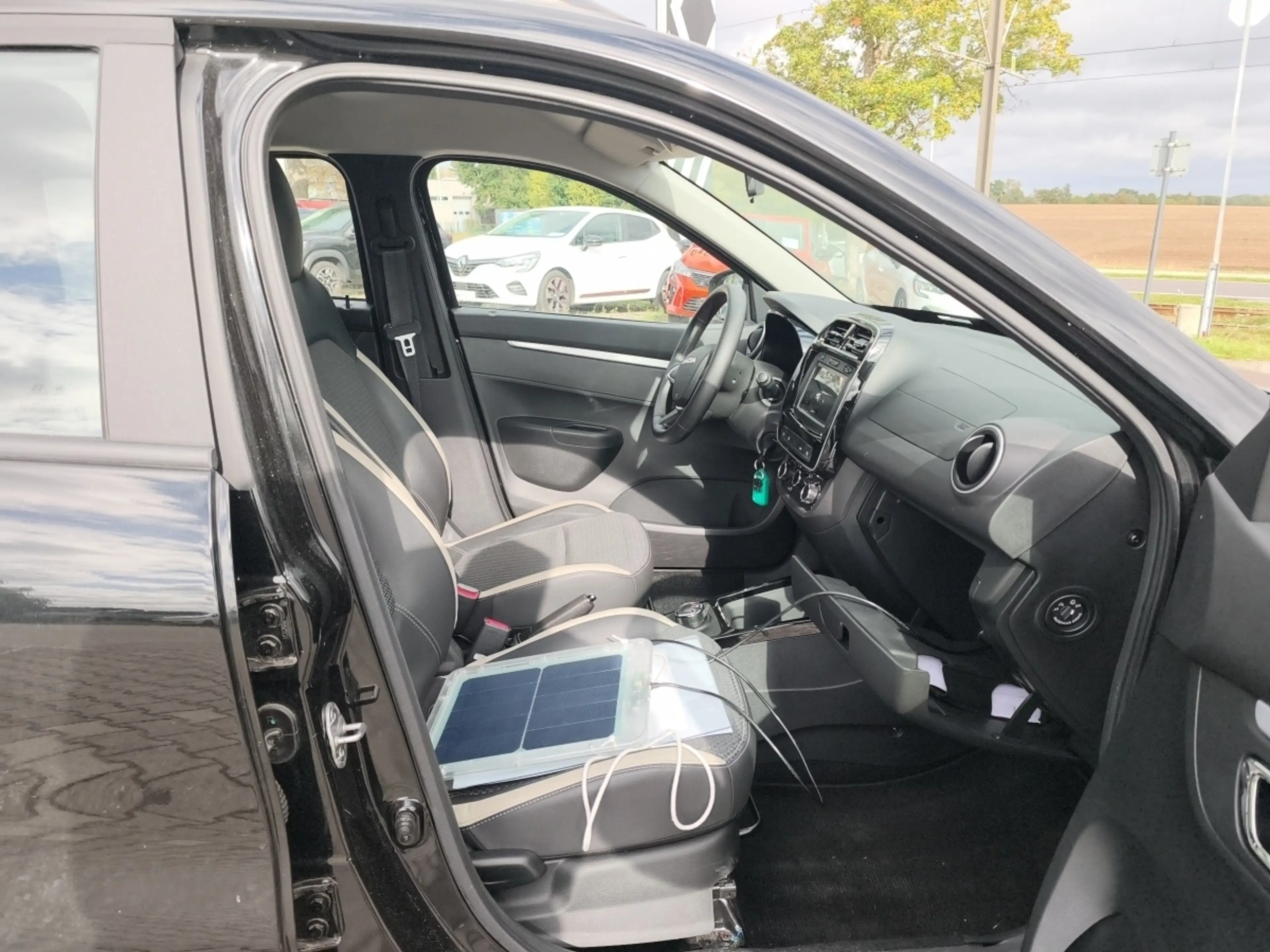 Dacia Spring Electric (2021->) Essential — photo 11