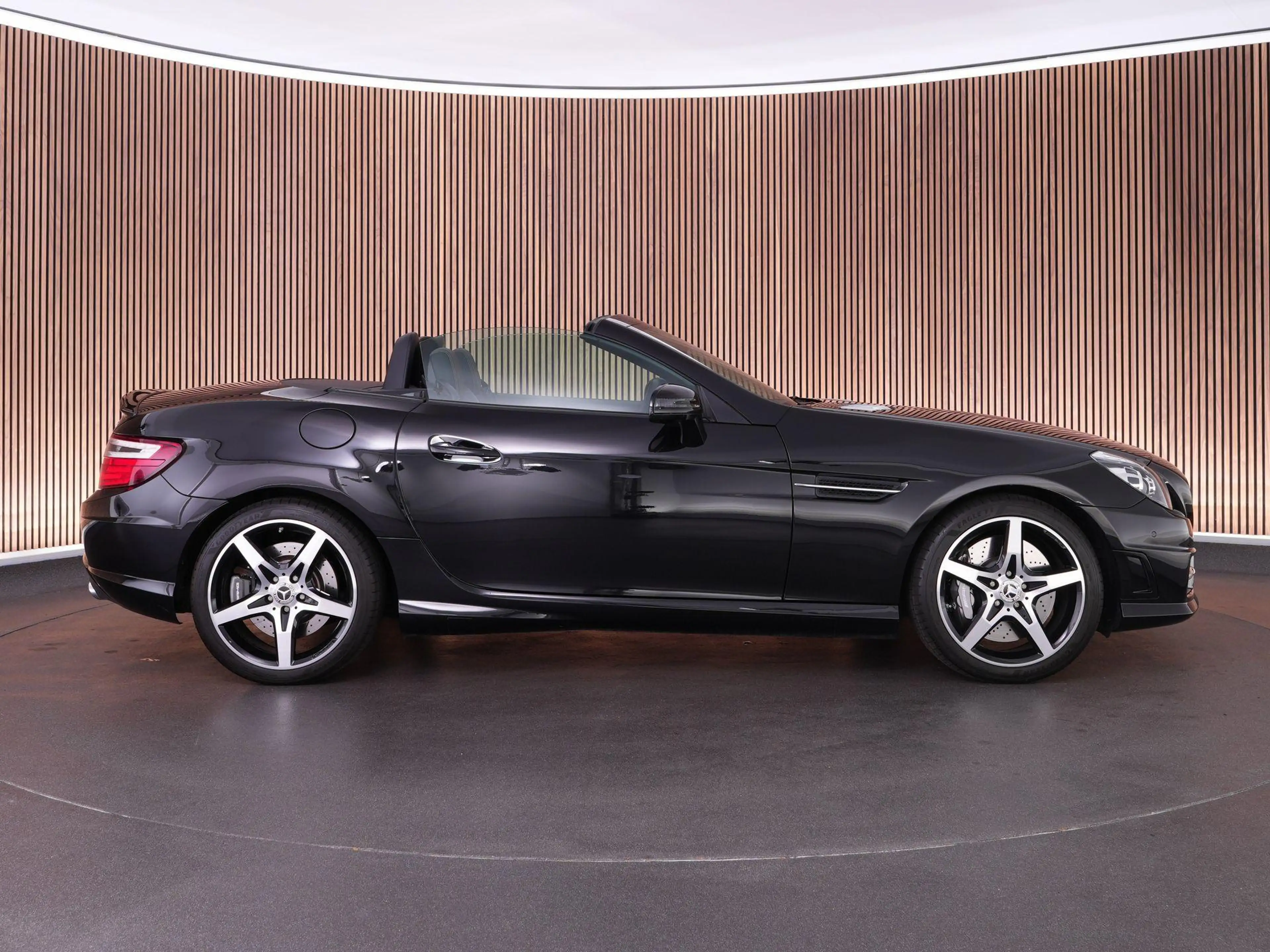 Mercedes-Benz SLK 55 AMG 421pk |pano/vario dak|Harman&Kardon|leder|navi|mem — photo 12